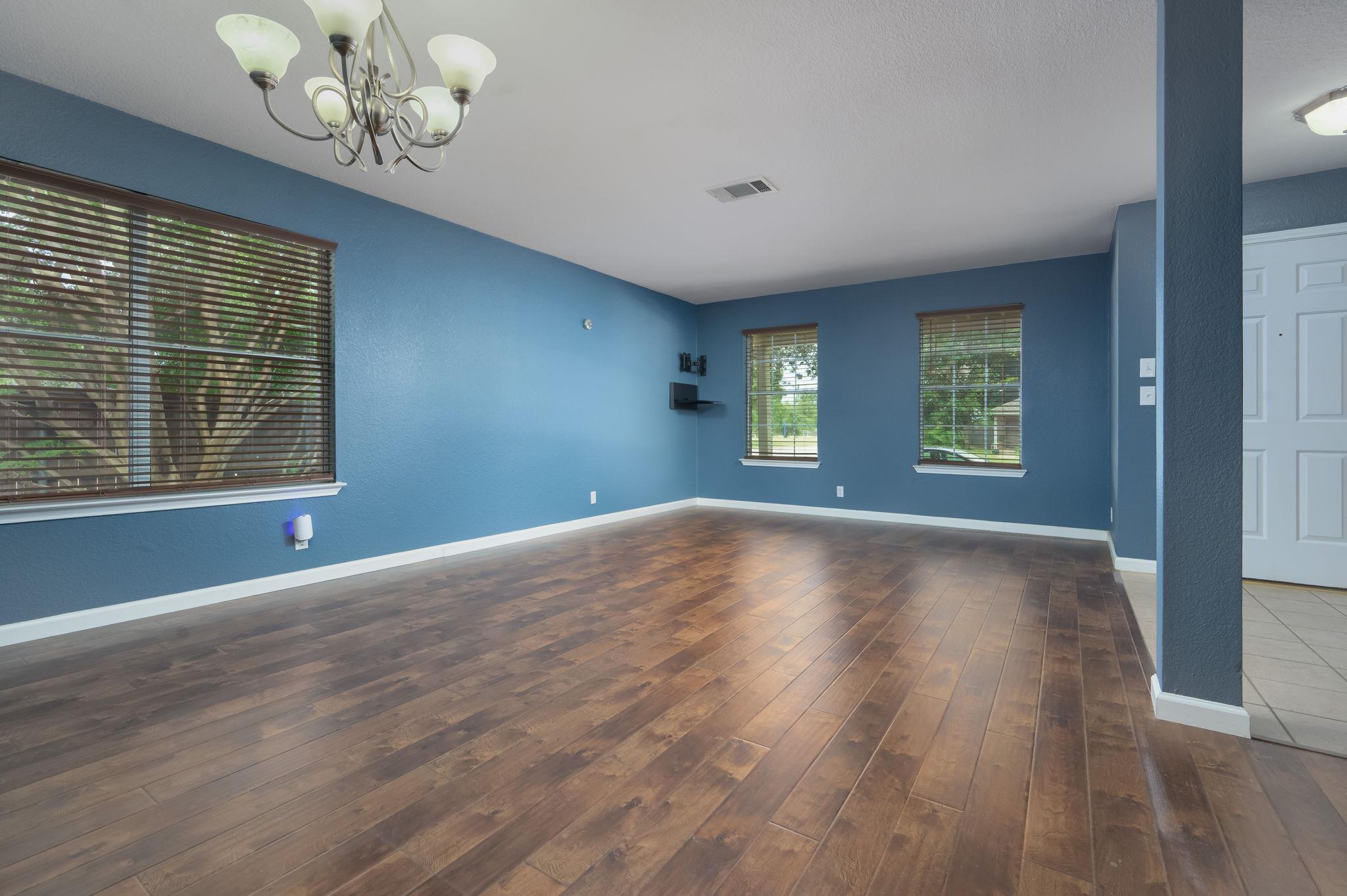 207 Presidio DR
