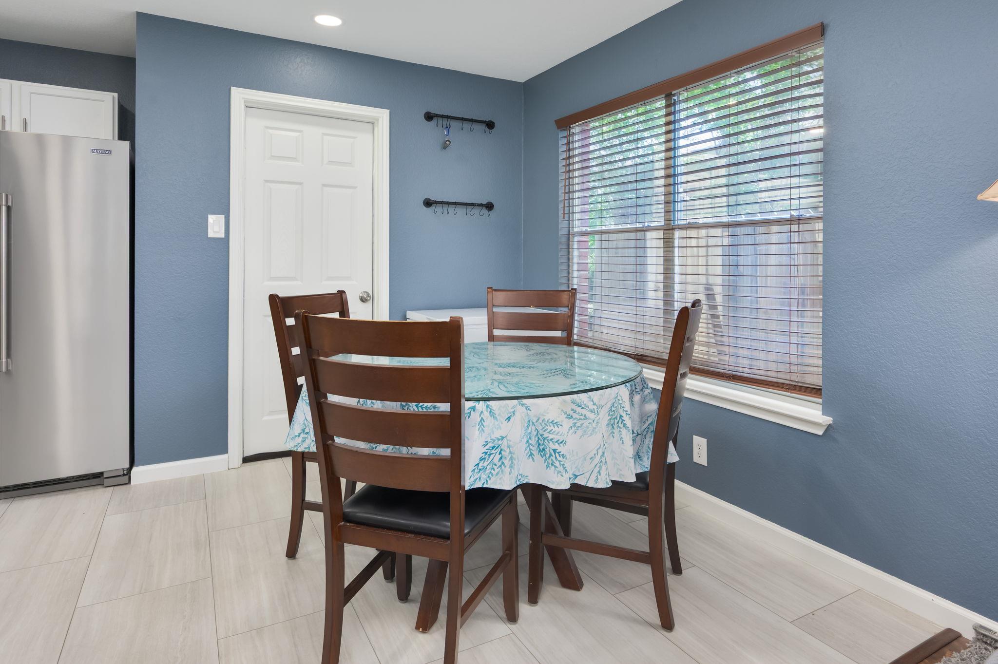 207 Presidio DR