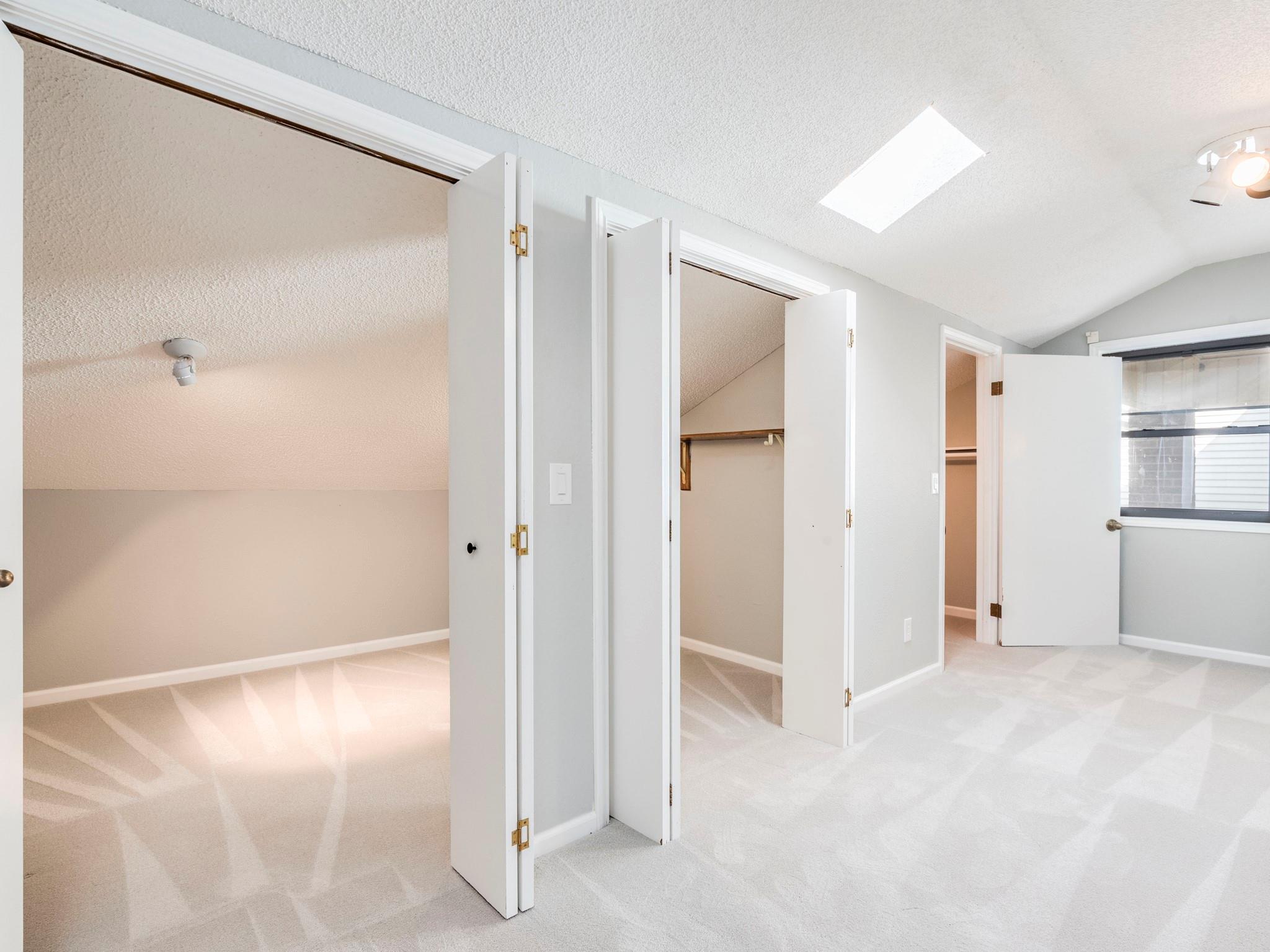 3214 Foster LN