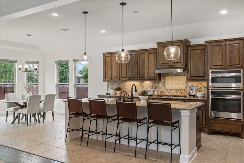 2120 Peoria DR