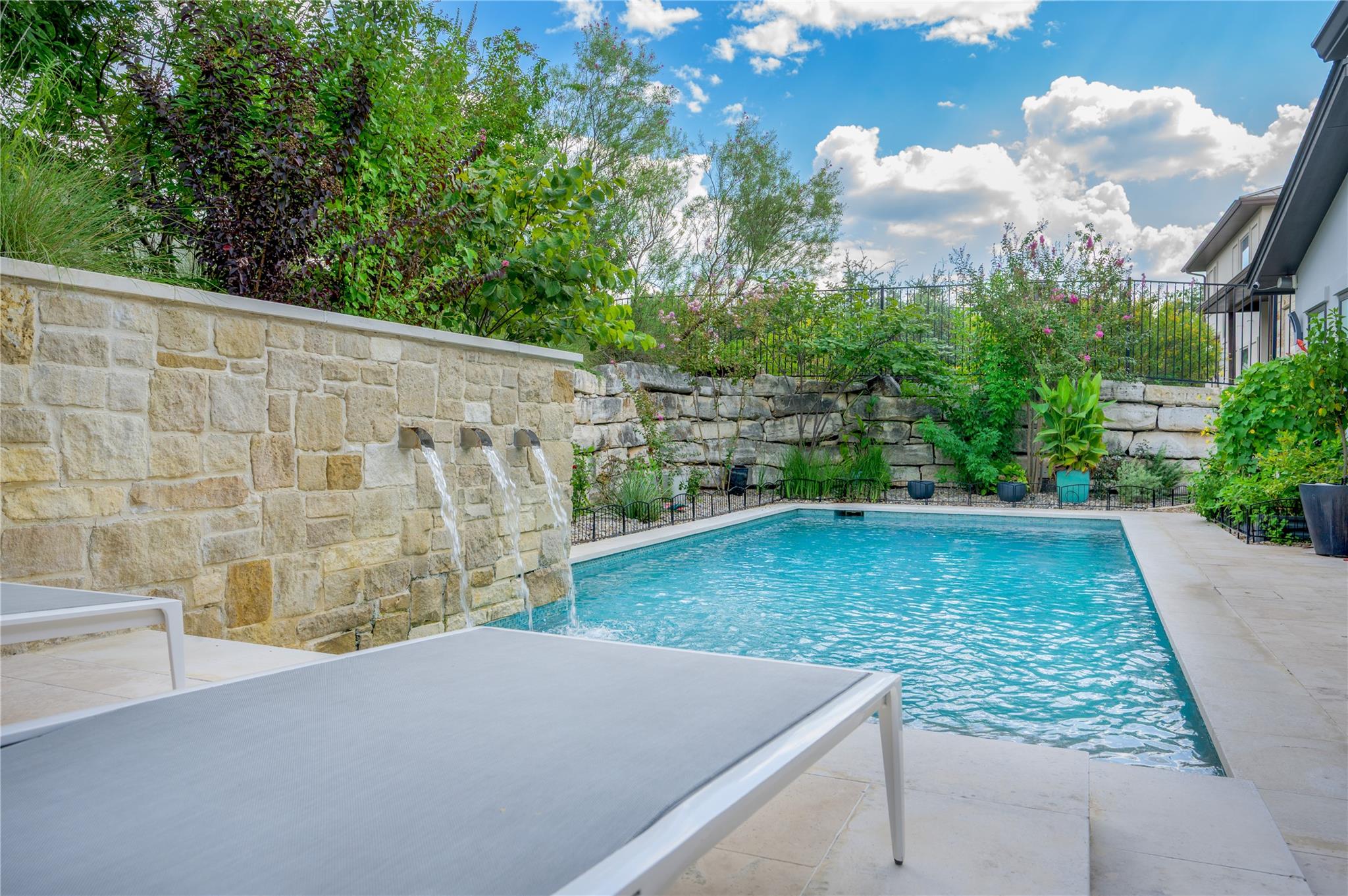 109 Bella Colinas DR