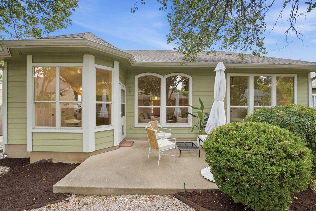 8804 Little Laura DR