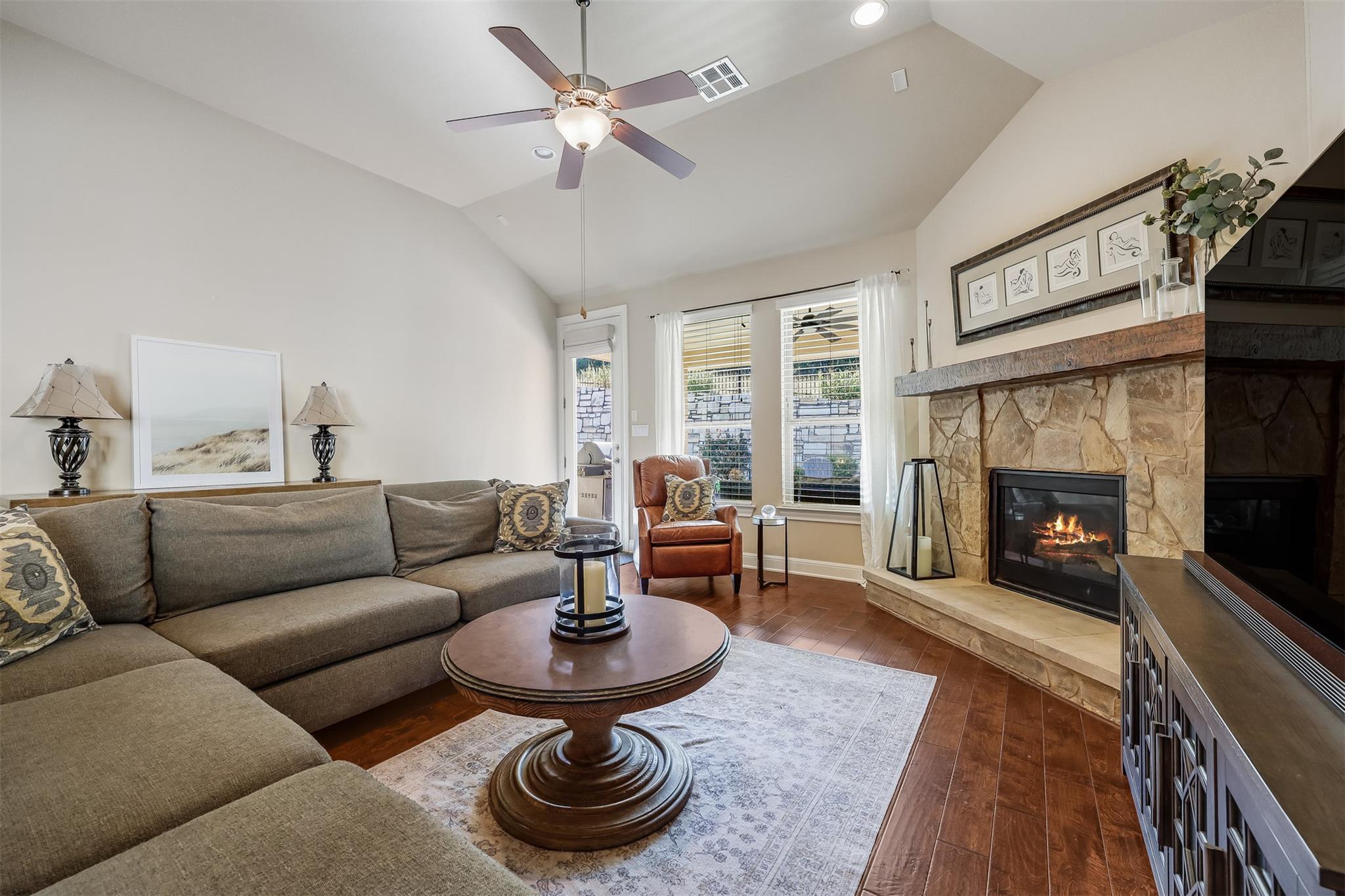 4103 Front Range LN