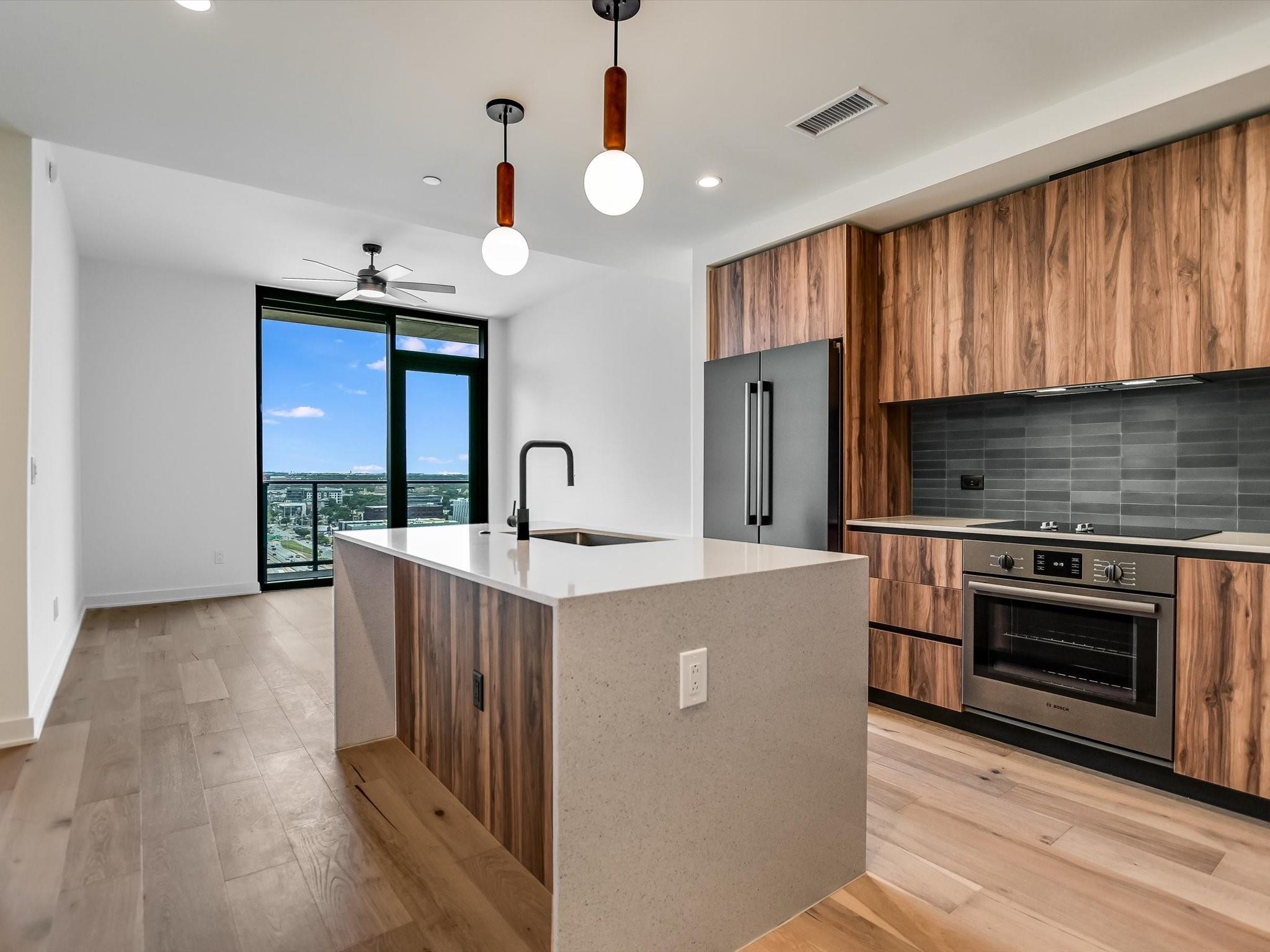 84 East Ave # 2102