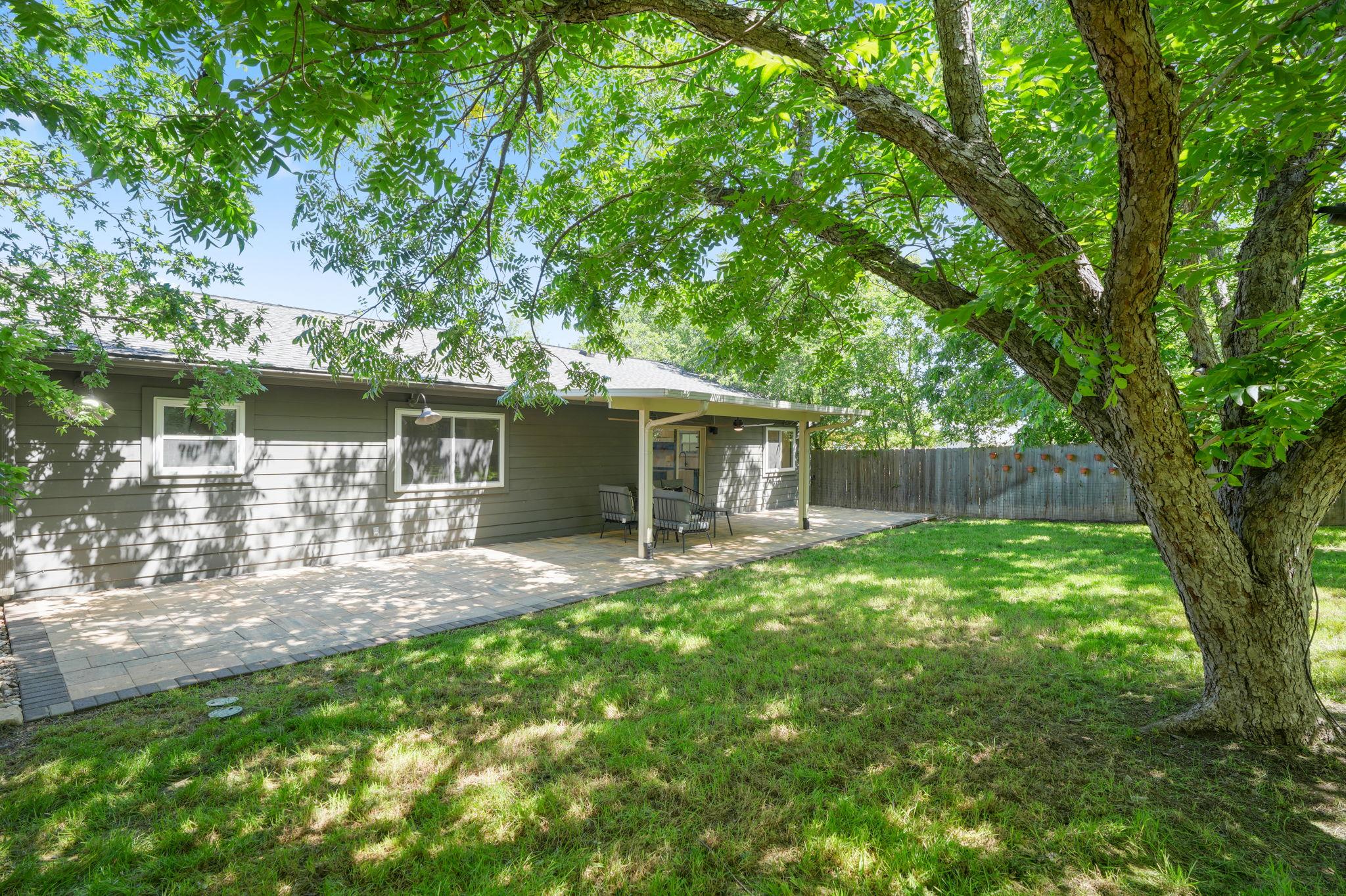 8503 Cornwall DR