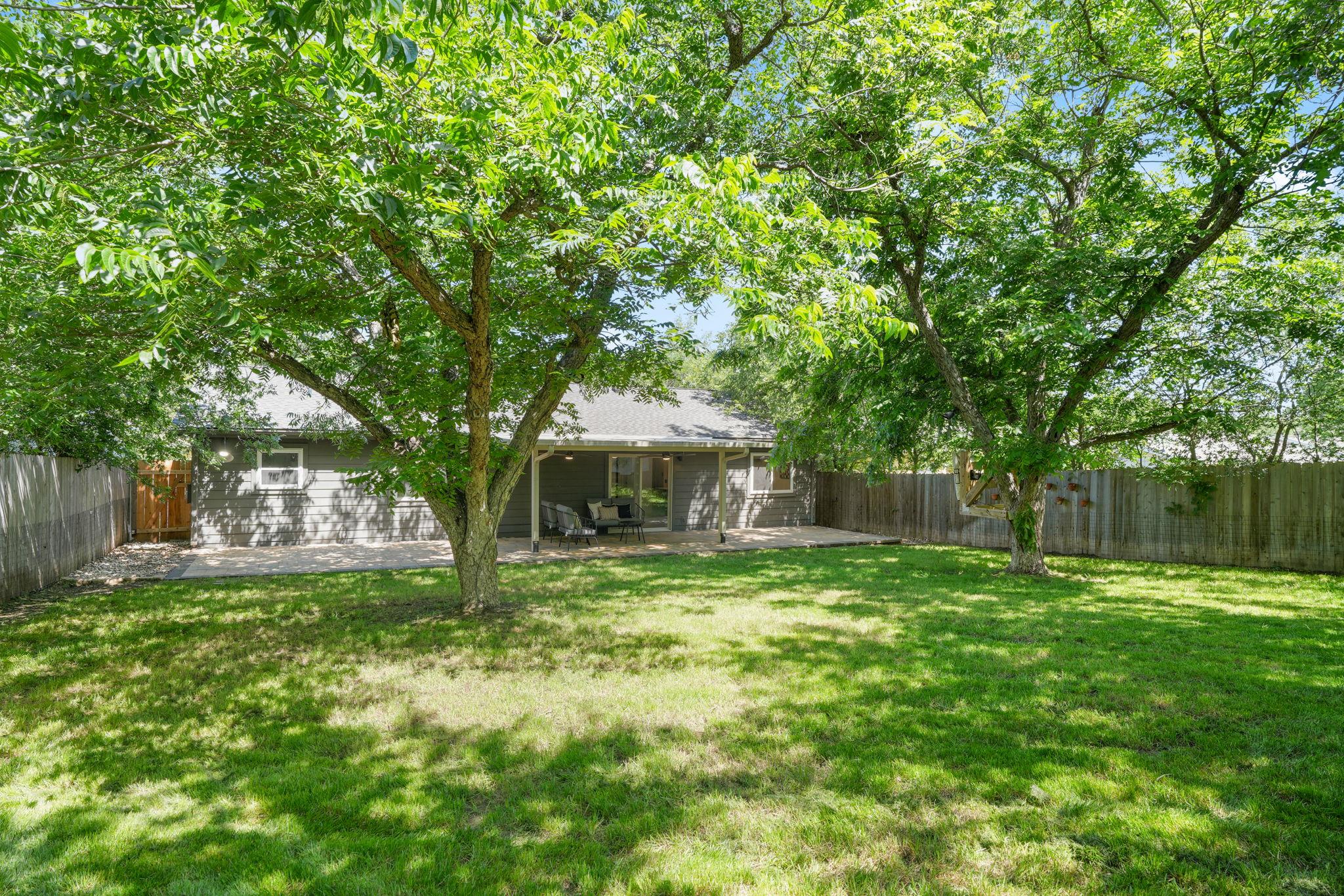 8503 Cornwall DR