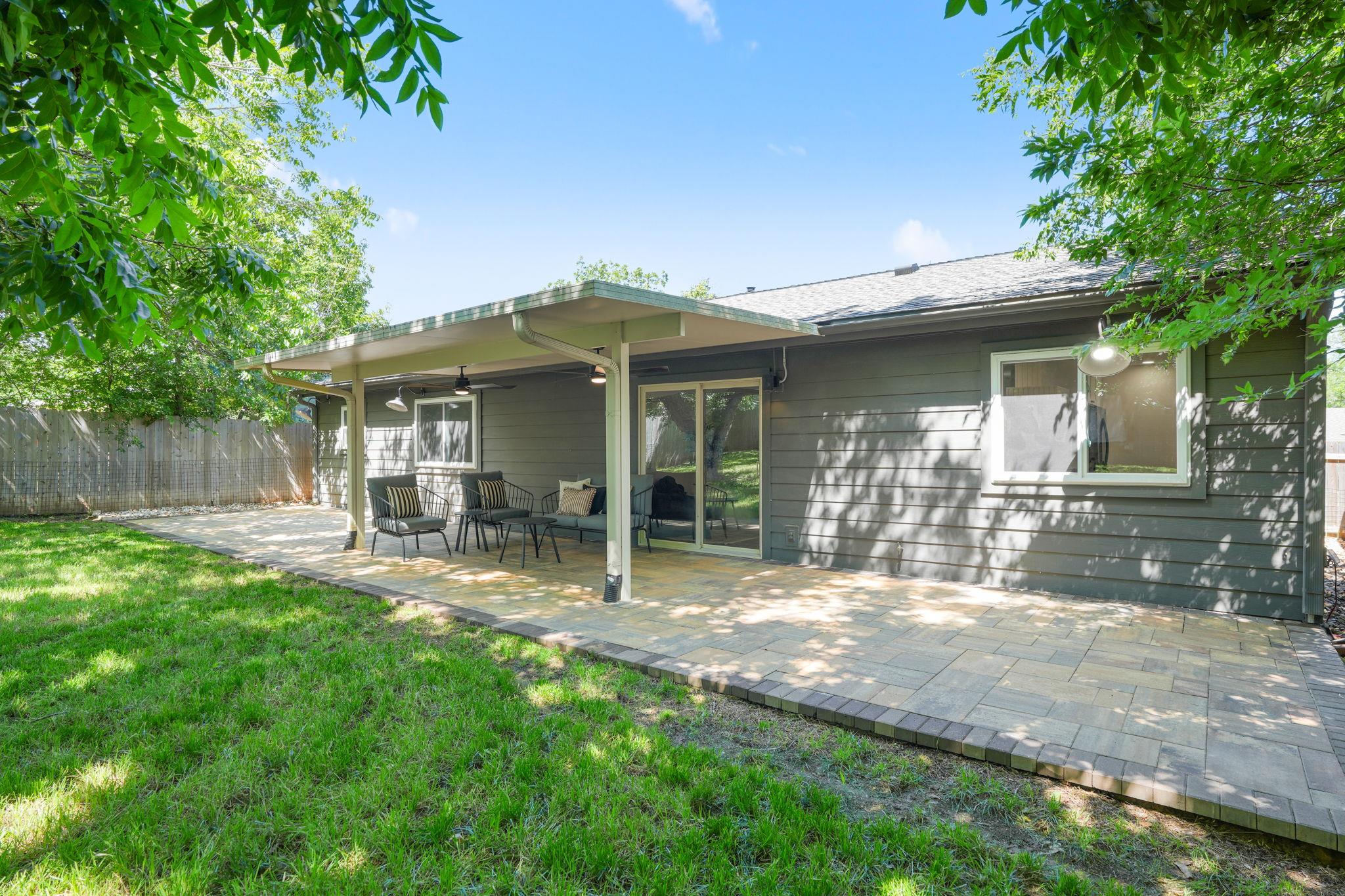 8503 Cornwall DR