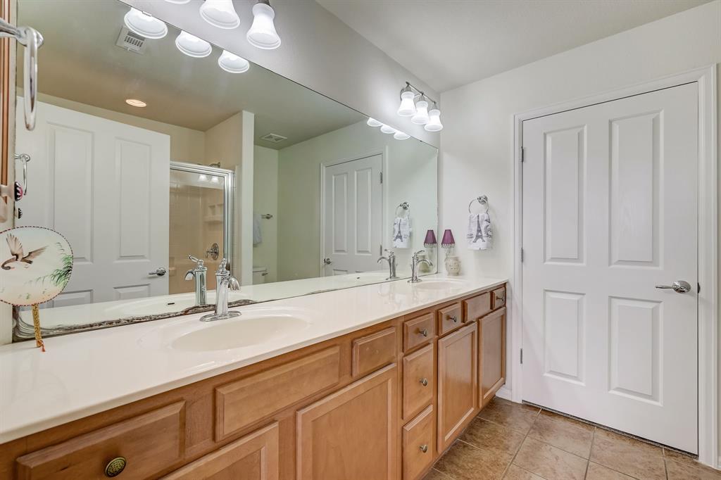 518 Salt Creek LN