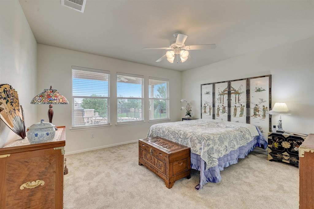 518 Salt Creek LN