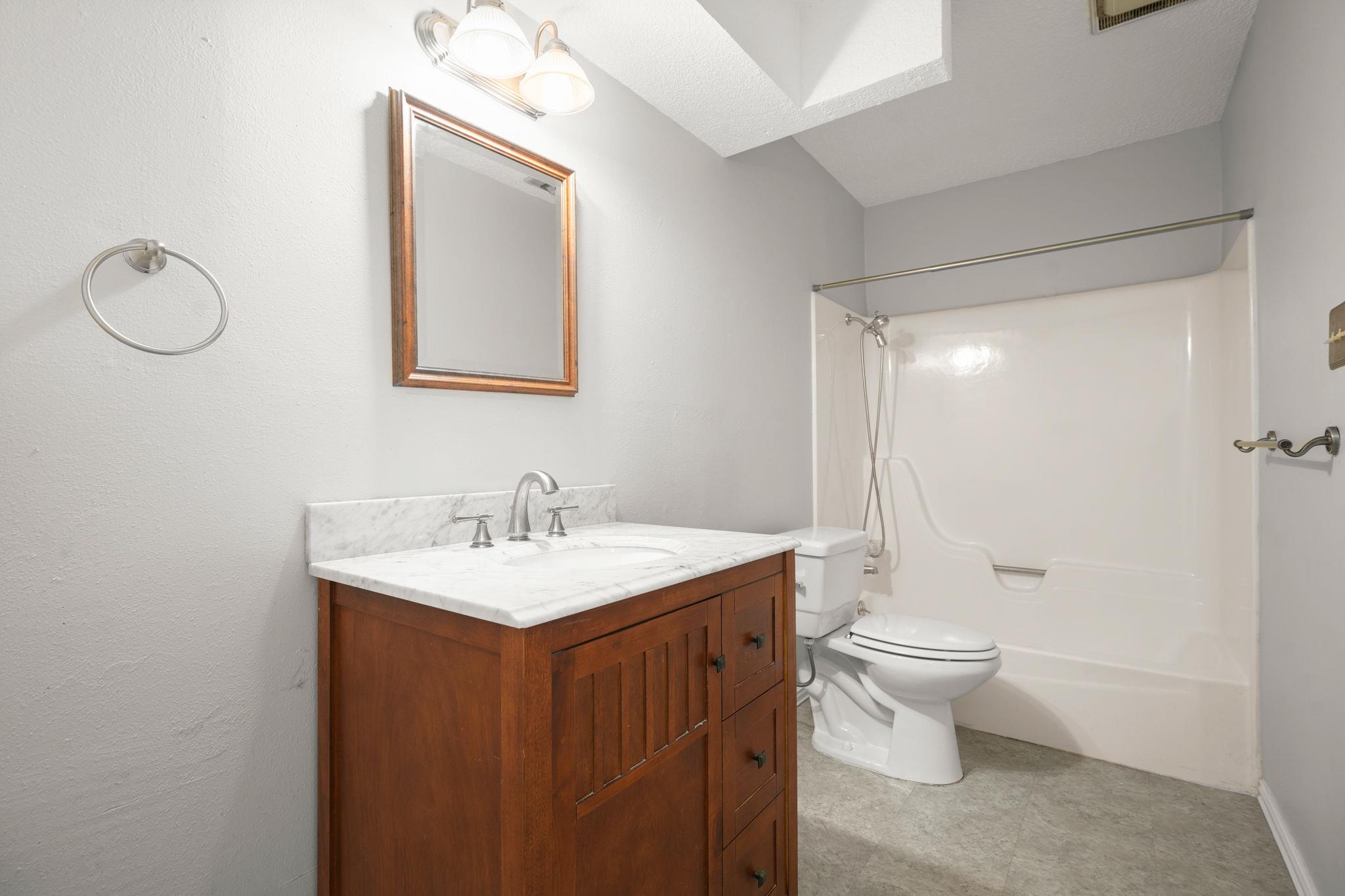5003 Timber Wolf CIR
