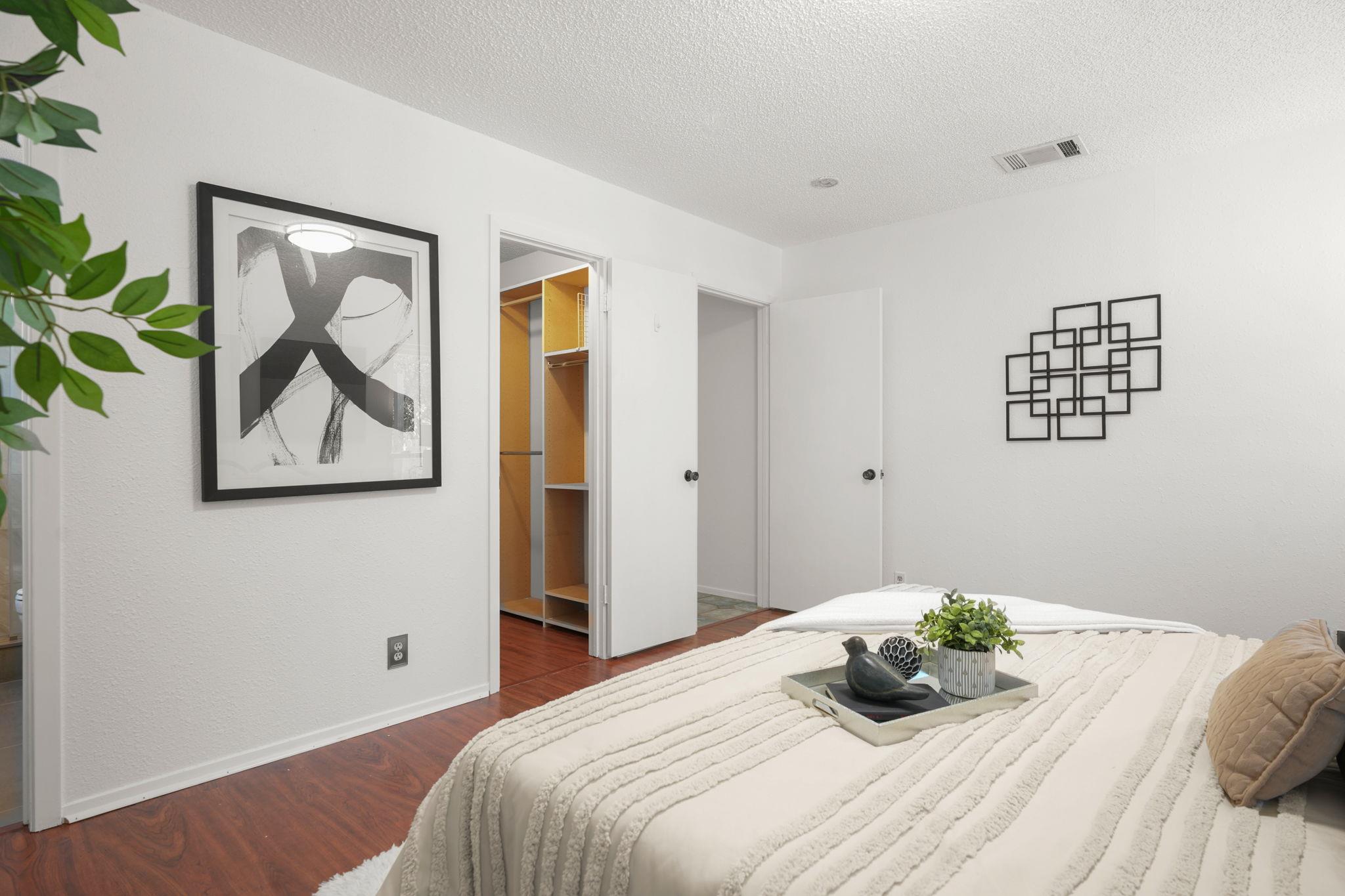 5003 Timber Wolf CIR