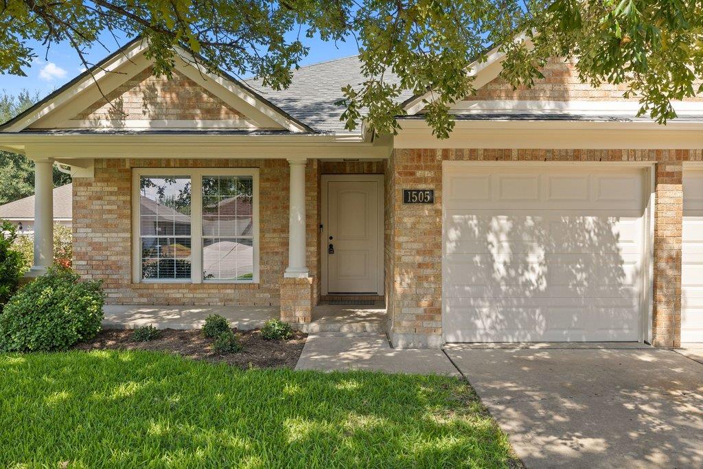 1505 Augusta Bend DR