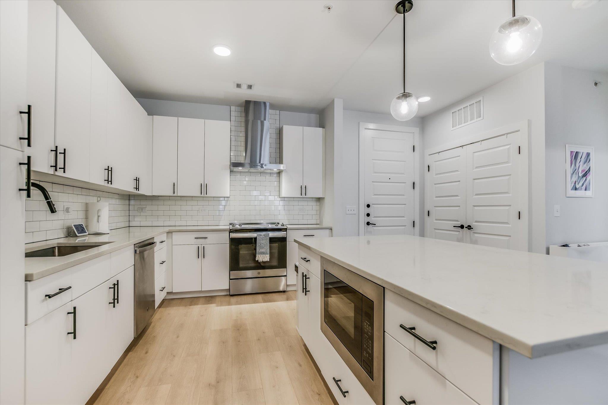 3101 Govalle Ave # 209