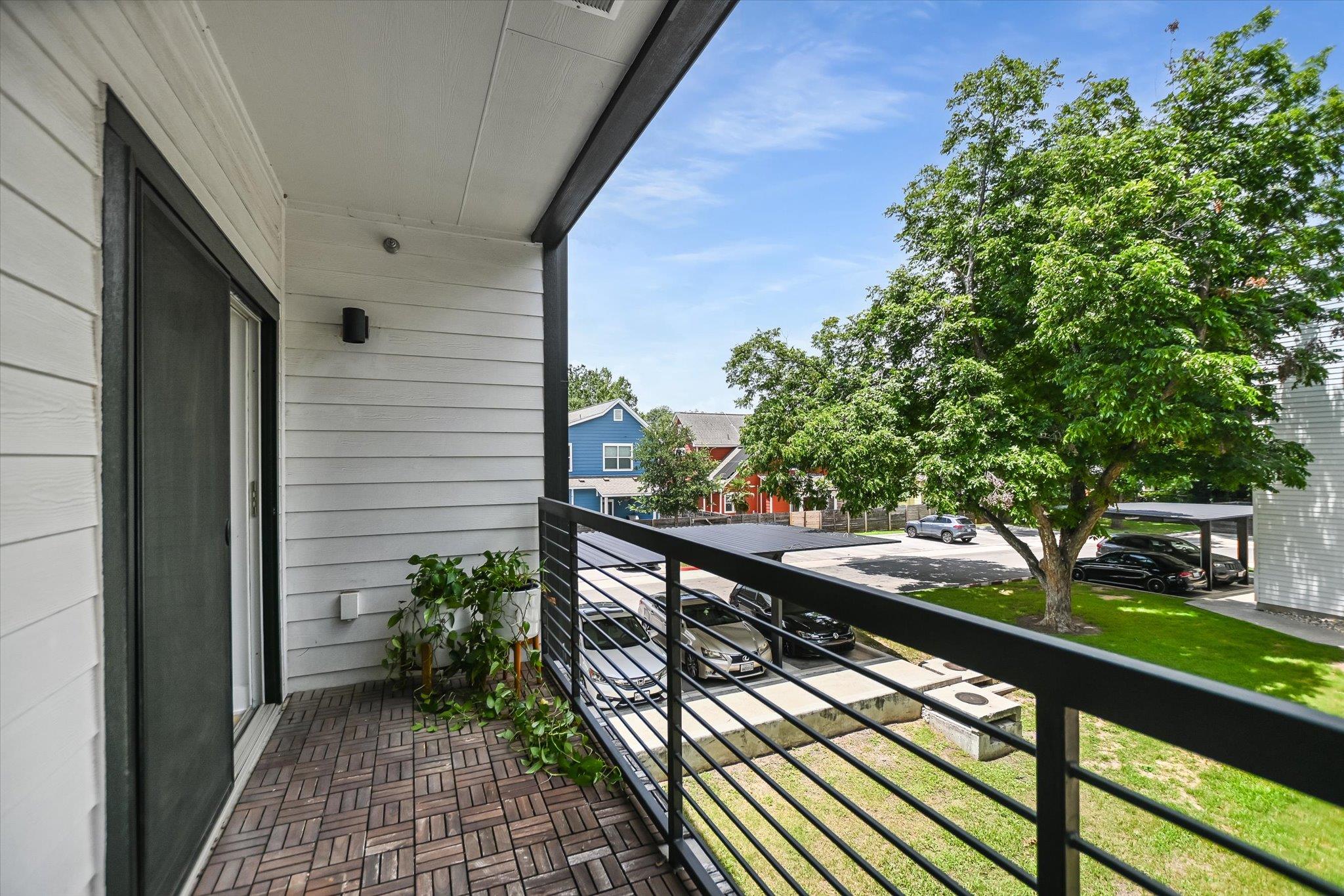 3101 Govalle Ave # 209