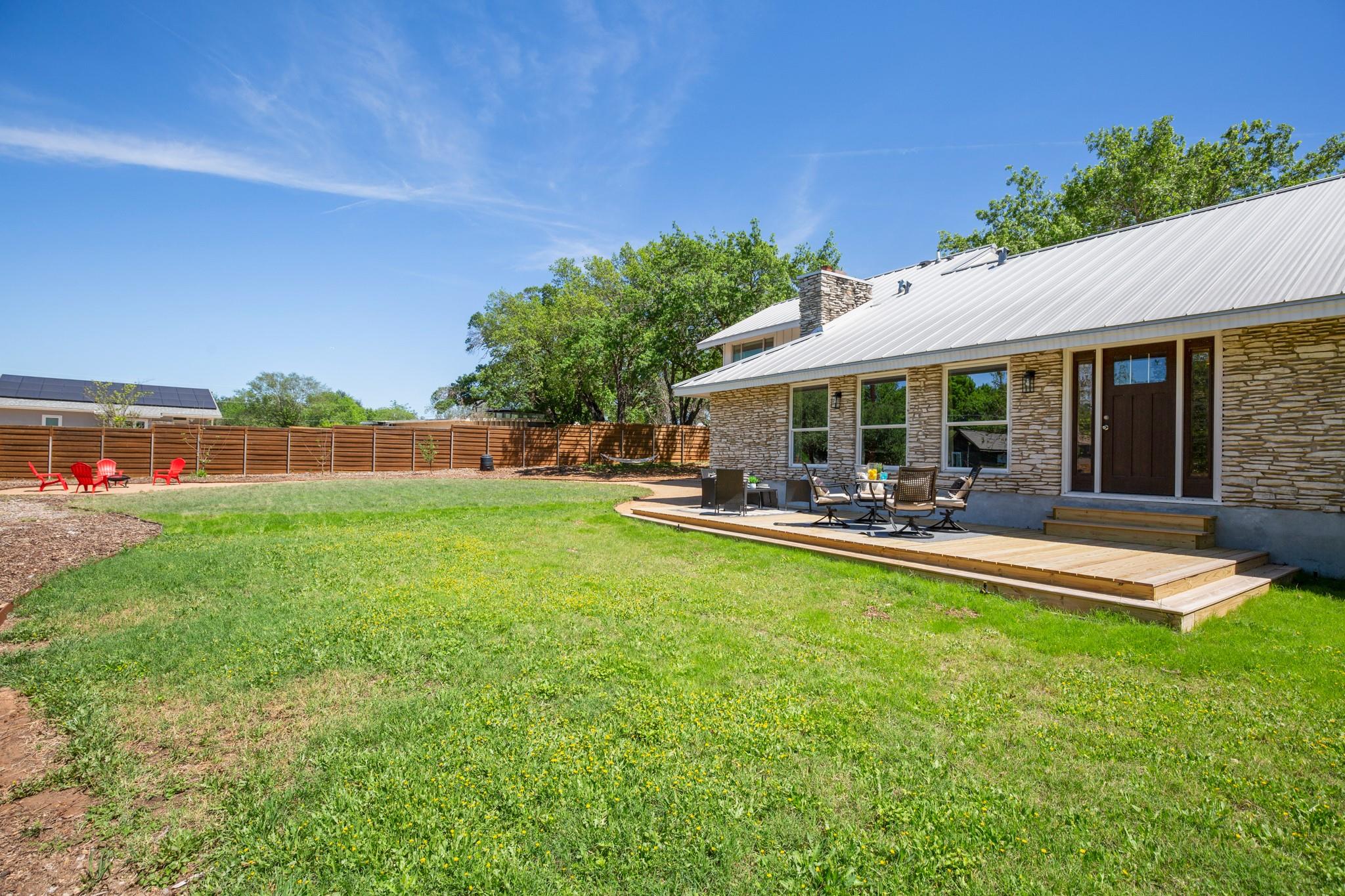 5604 Penick DR