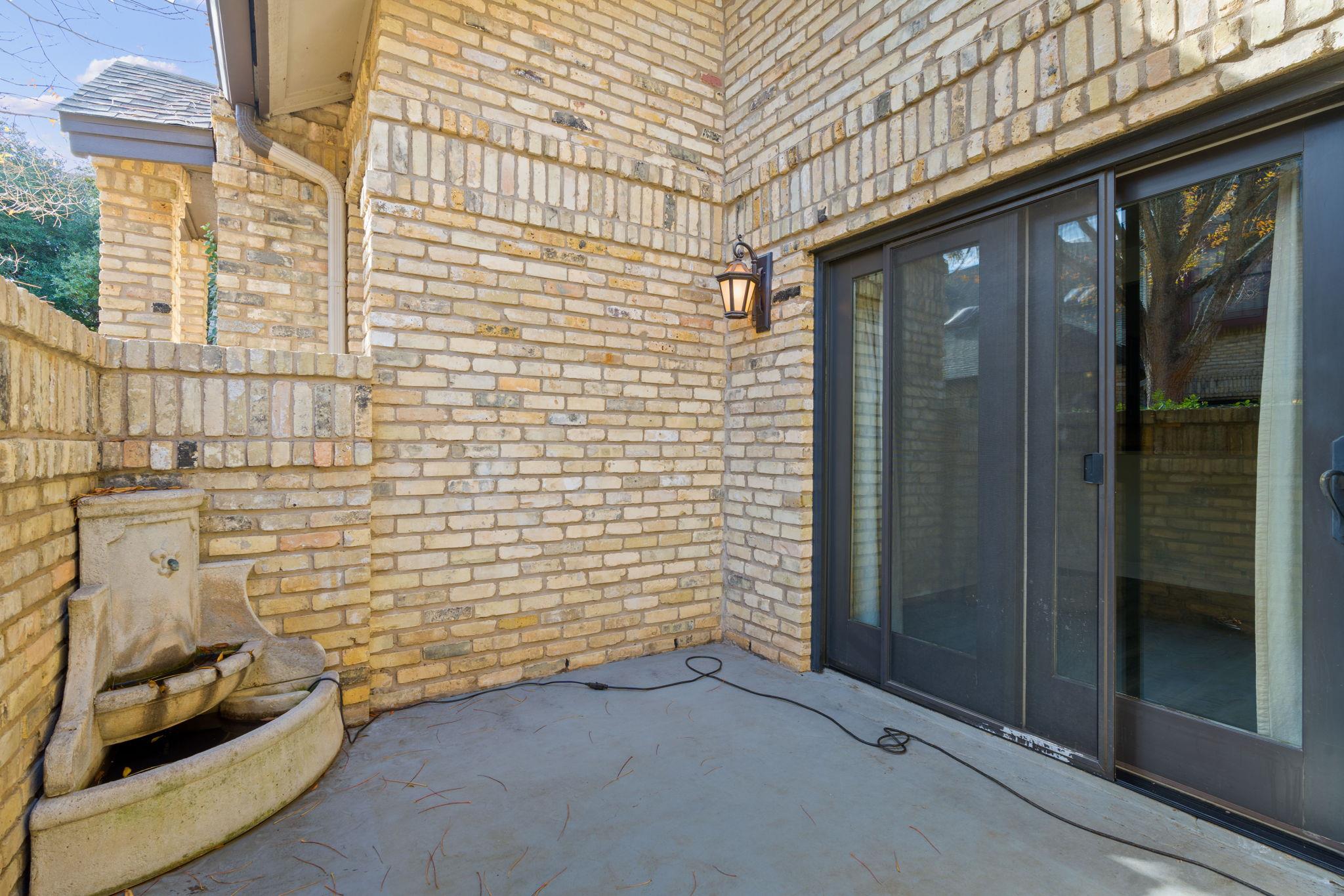 10819 Crown Colony DR # 22