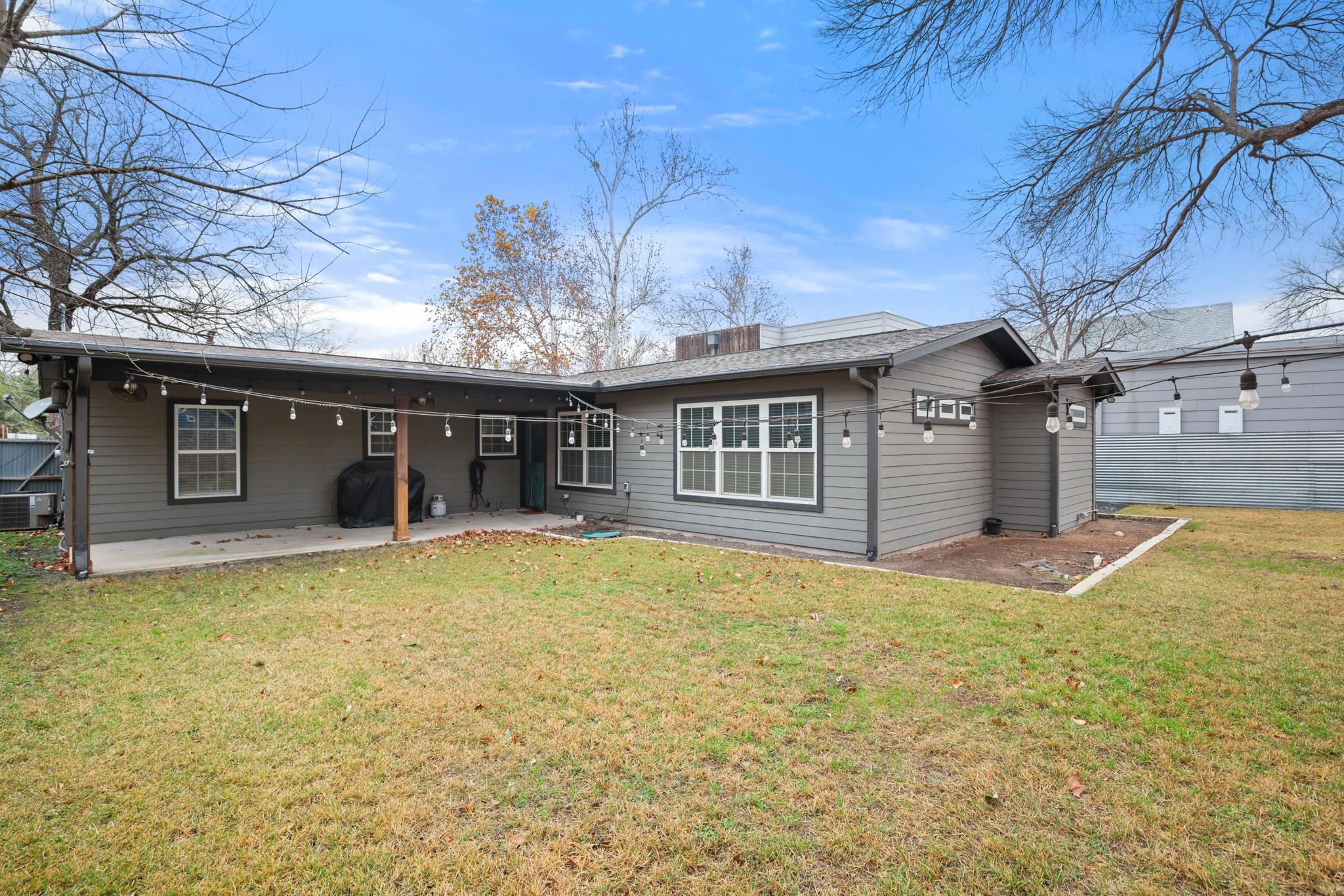 3307 Garden Villa LN