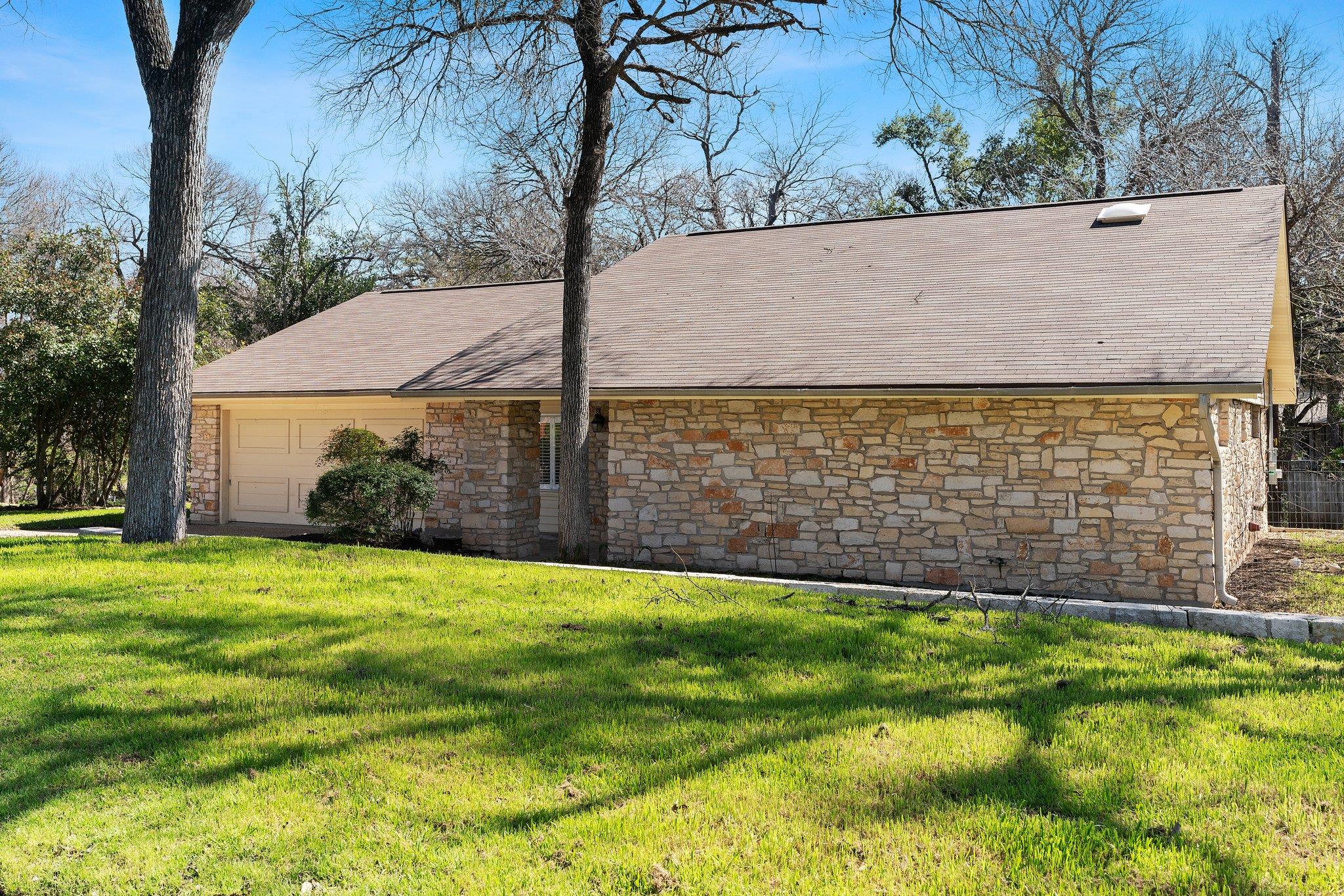 11601 Eubank DR