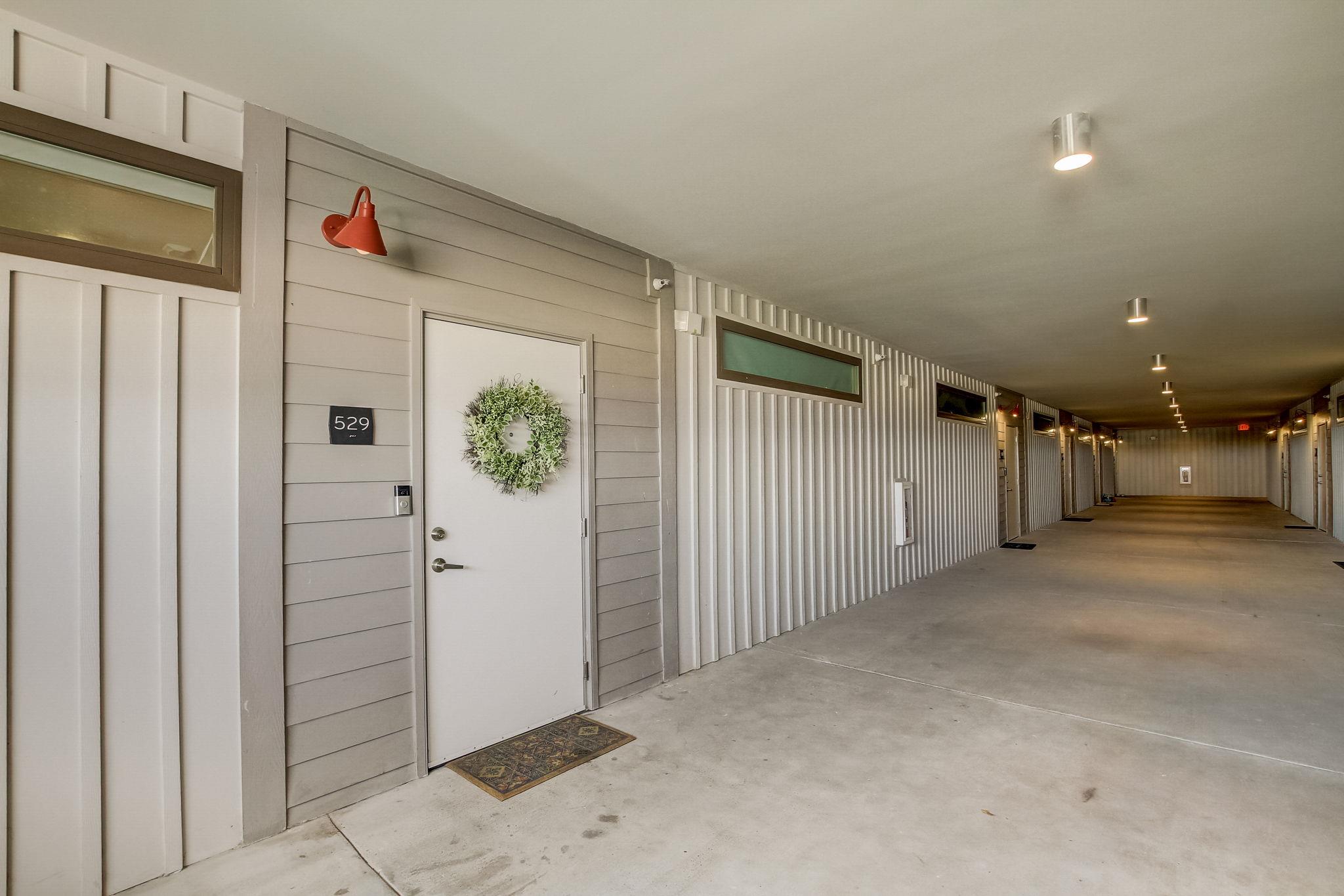 4361 S Congress Ave # 529