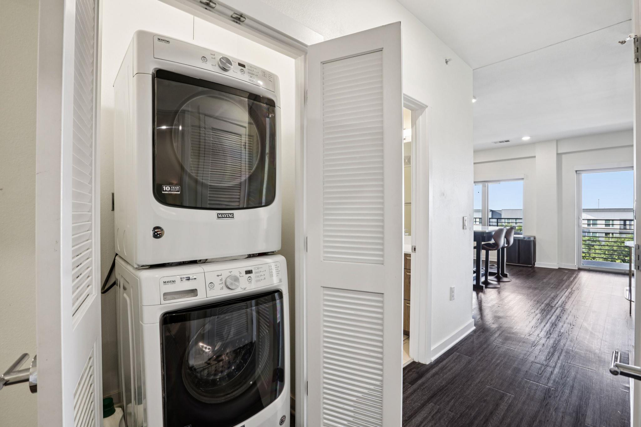 4361 S Congress Ave # 529