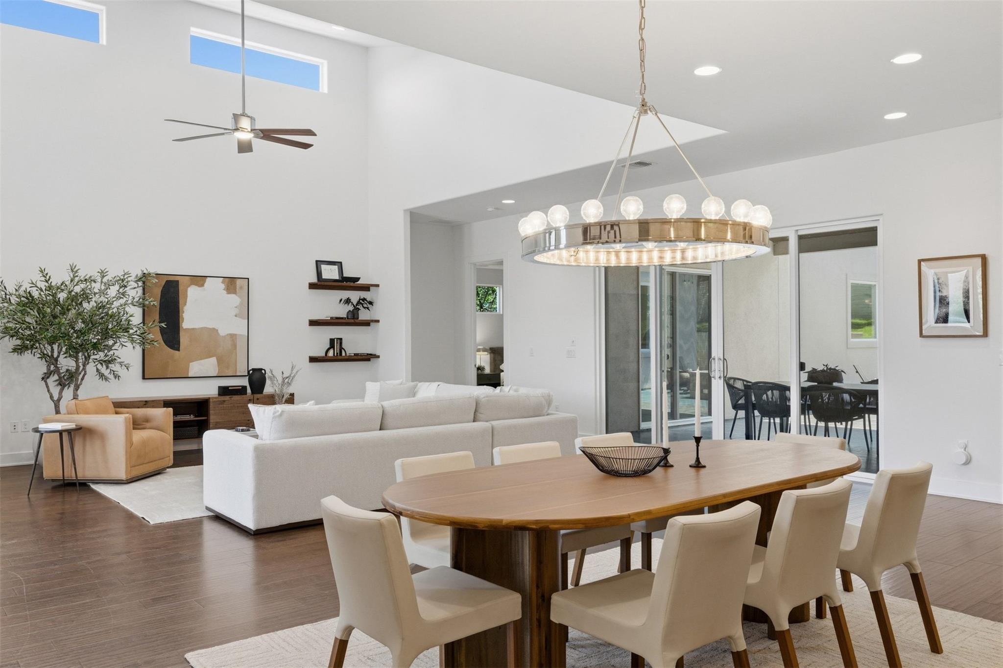 2704 Oak Park DR
