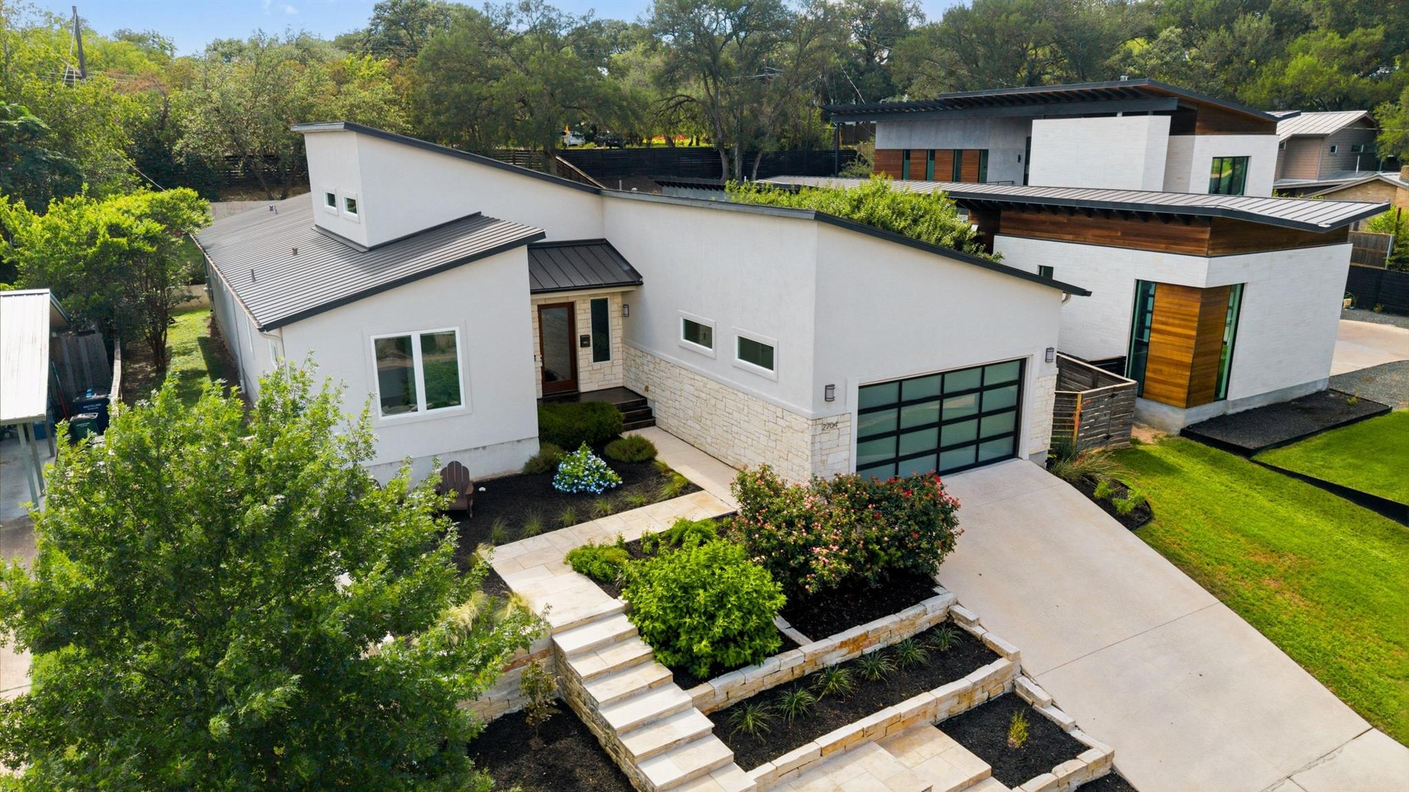 2704 Oak Park DR