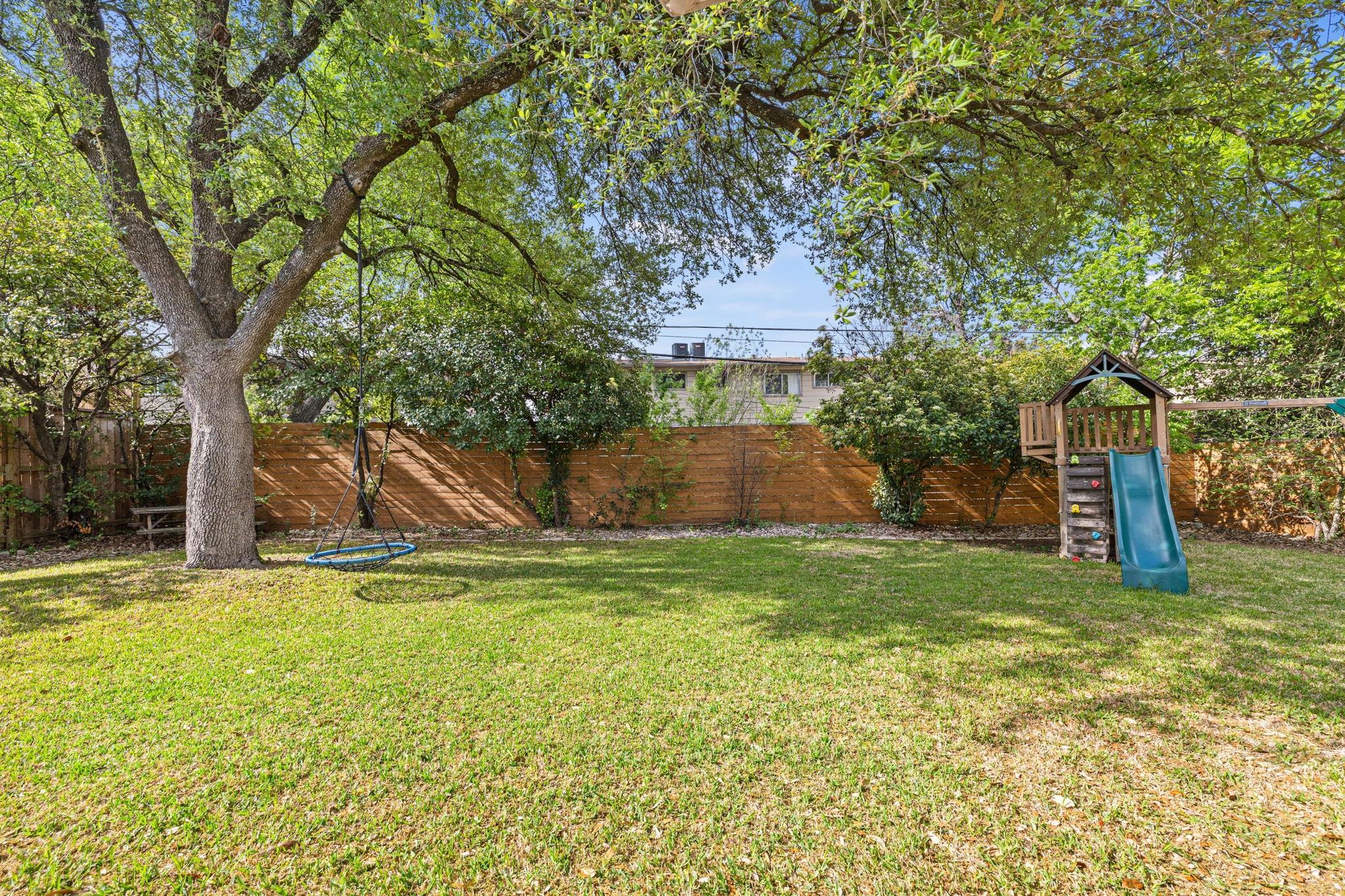 1711 Belford DR