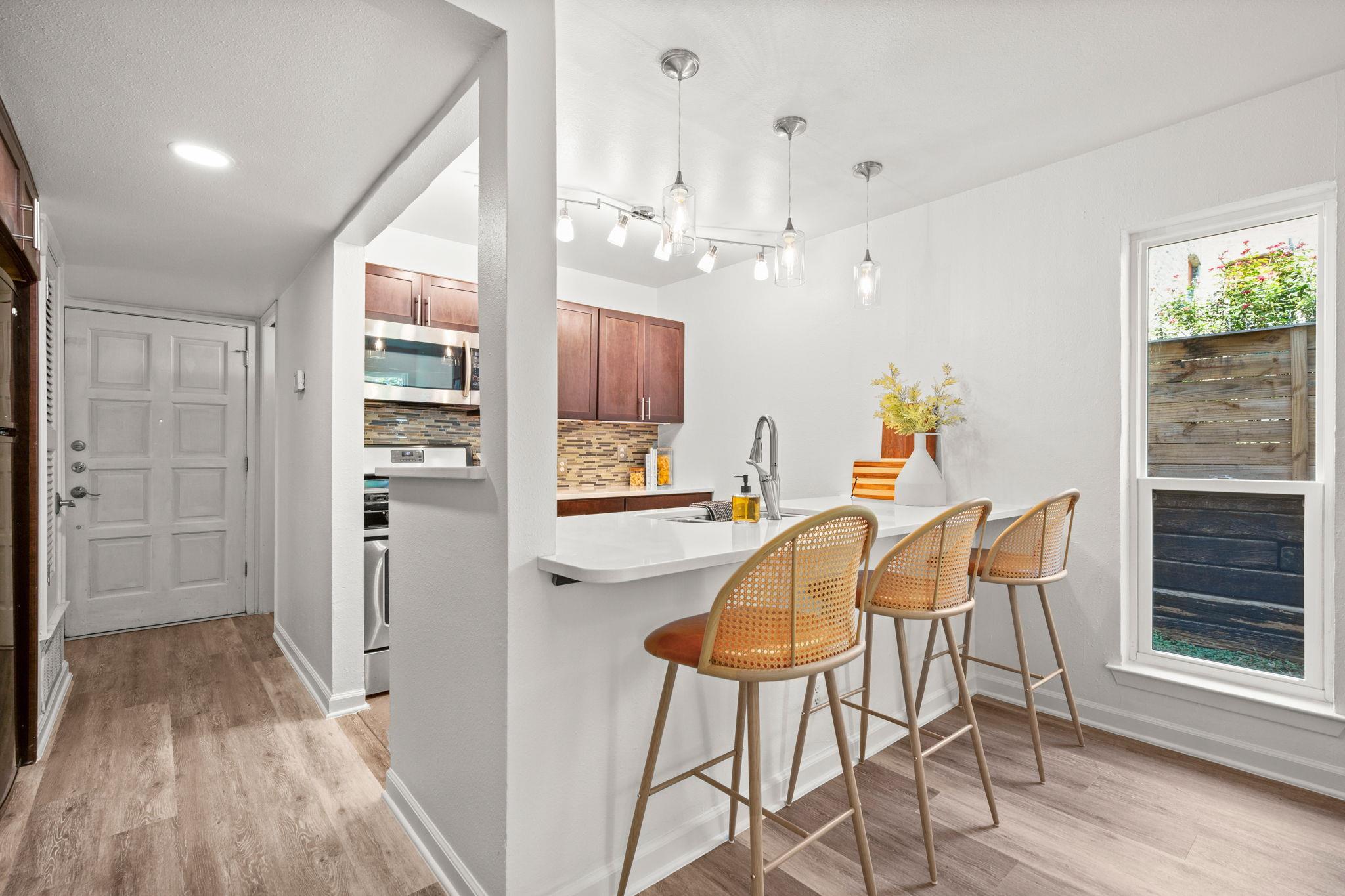 3431 North Hills DR # 119