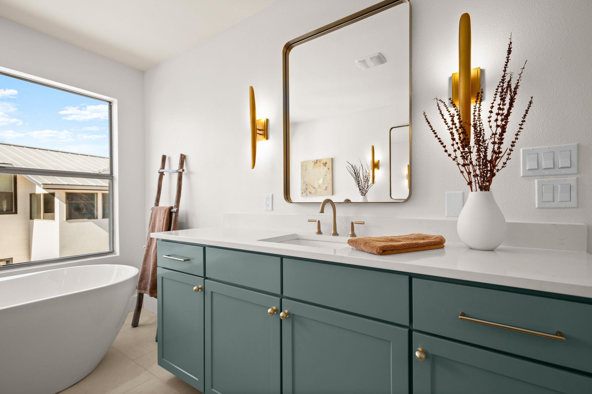 2205 Thornton RD # A