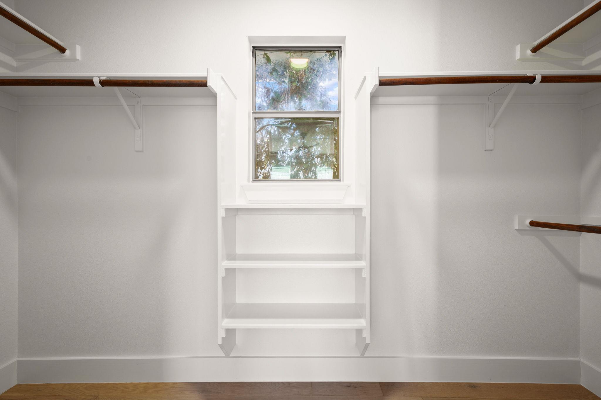 2205 Thornton RD # A