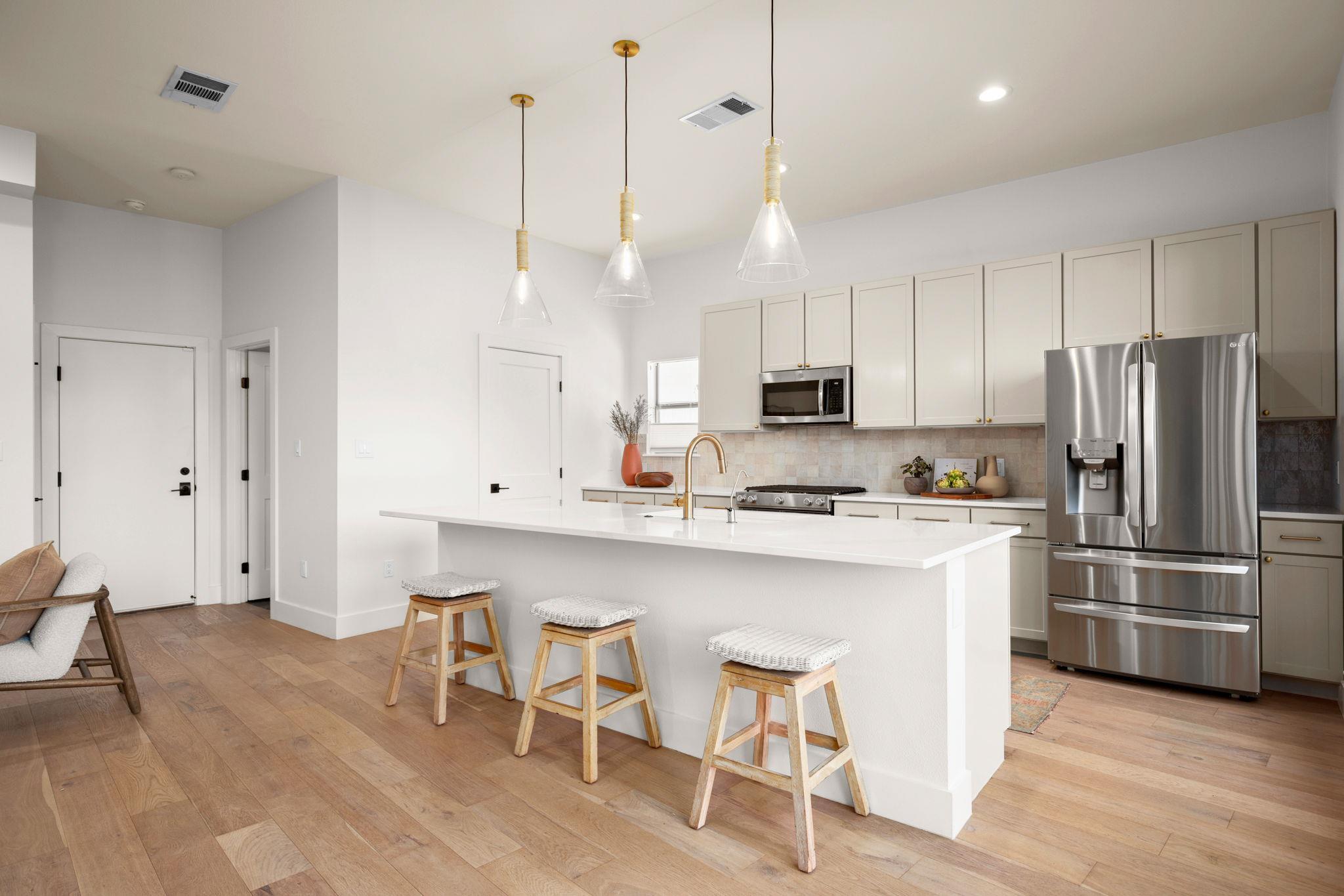 2205 Thornton RD # A