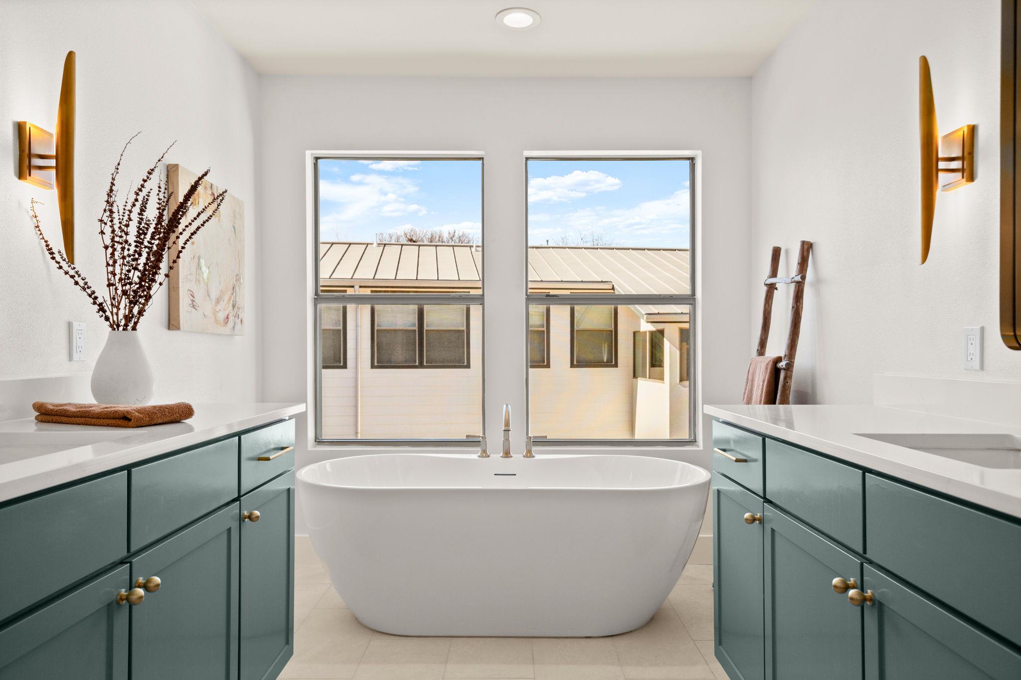 2205 Thornton RD # A