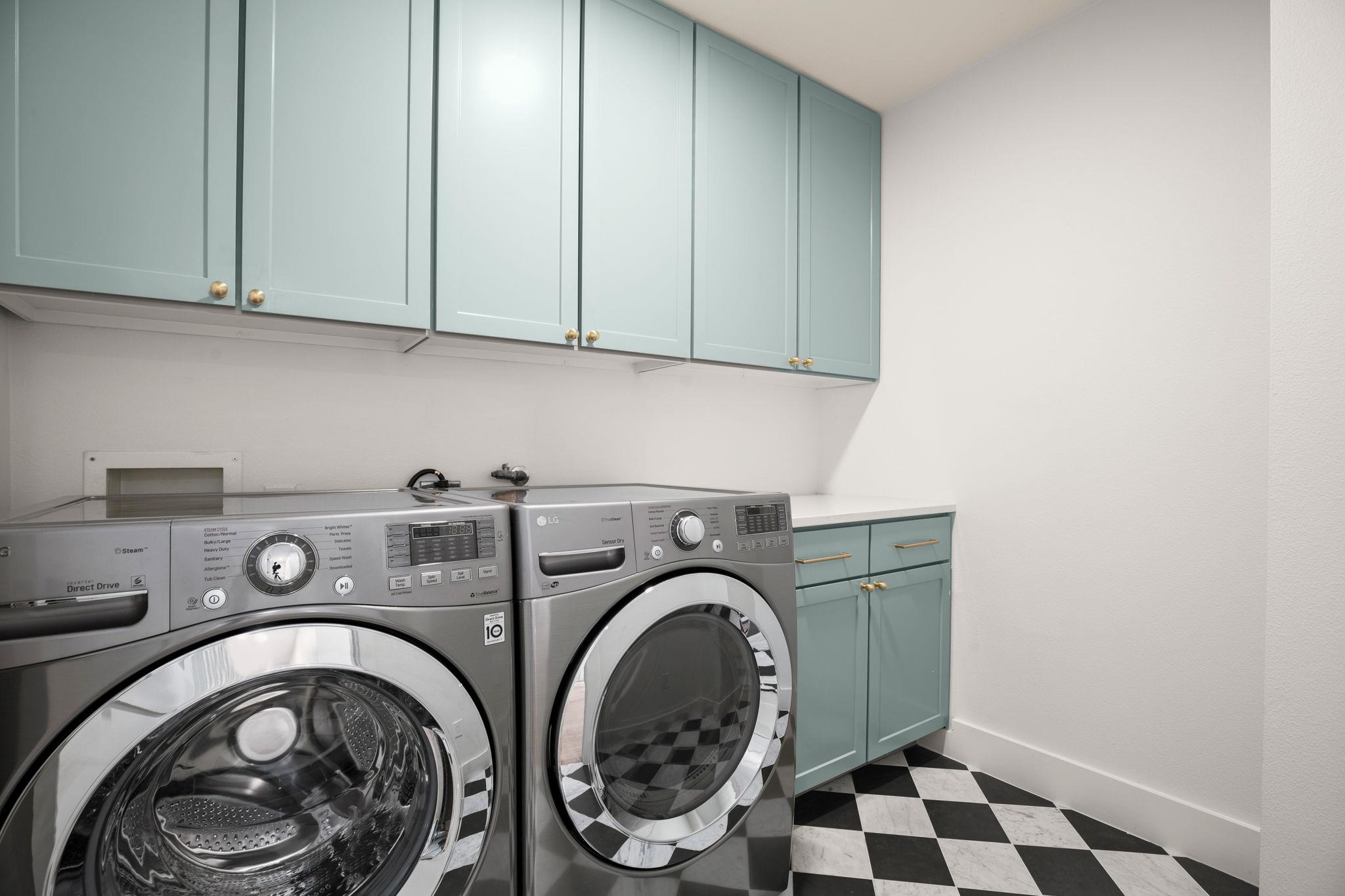 2205 Thornton RD # A