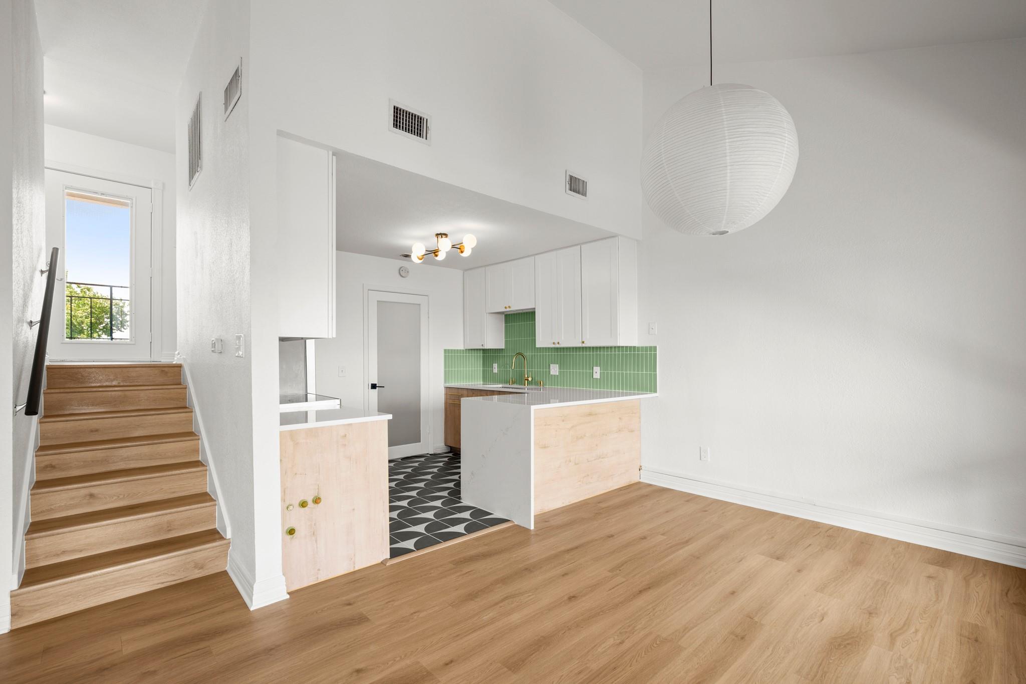 3306 Hyclimb CIR # B, Austin Unit: B