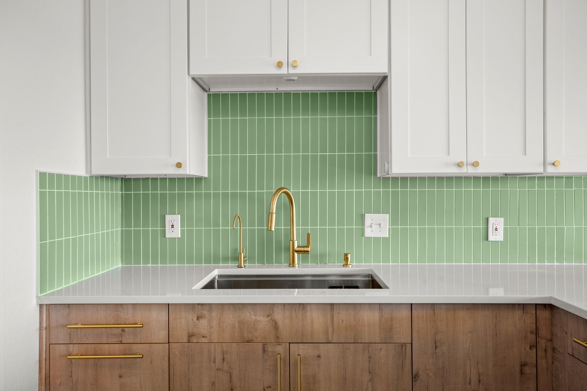 3306 Hyclimb CIR # B, Austin Unit: B