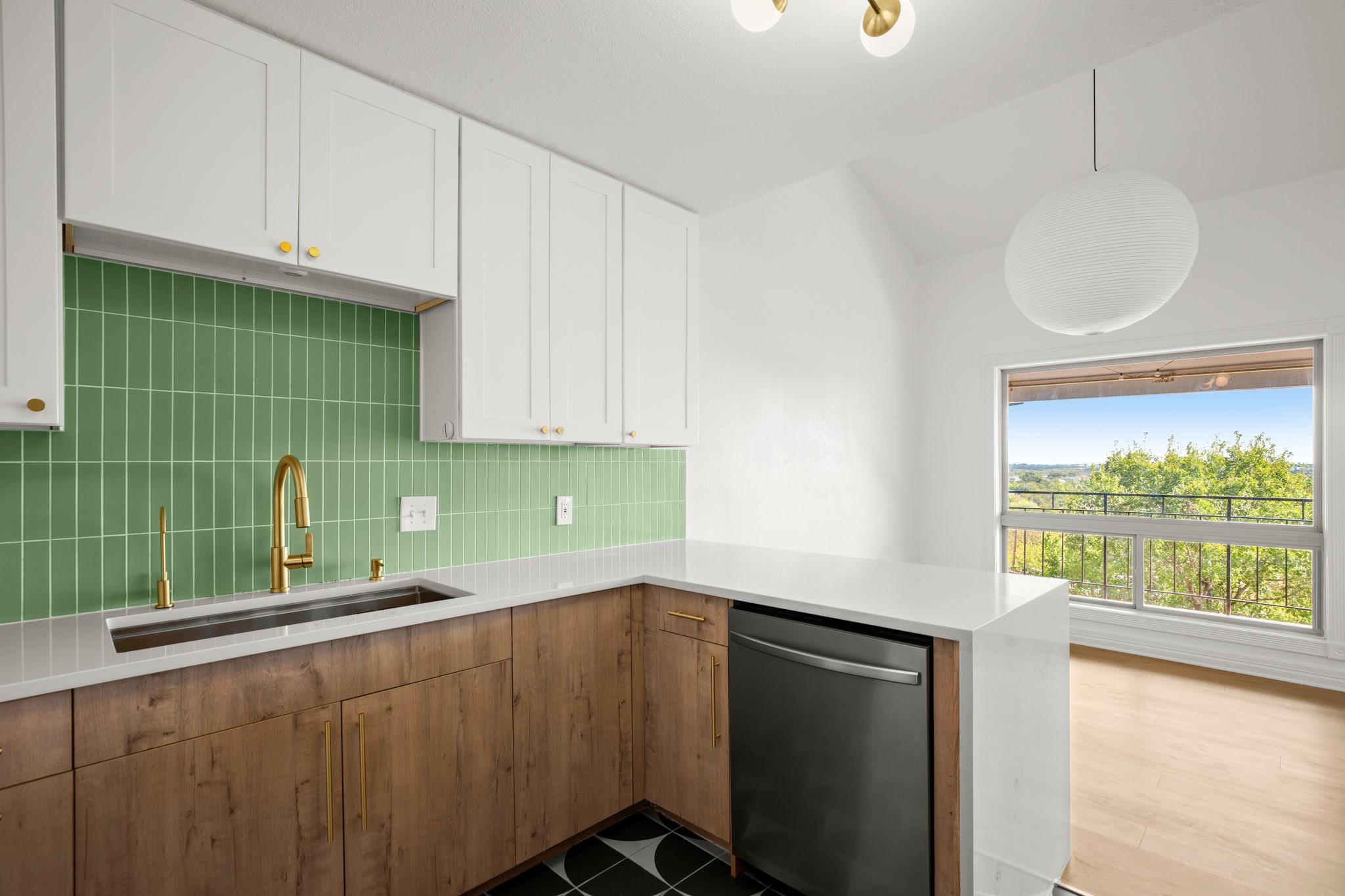 3306 Hyclimb CIR # B, Austin Unit: B