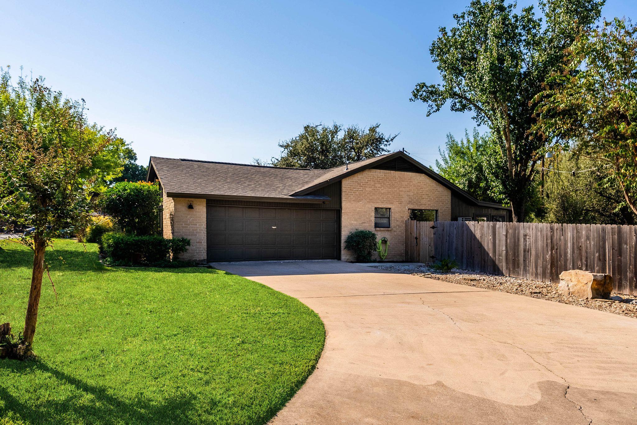 10502 Ronwood DR