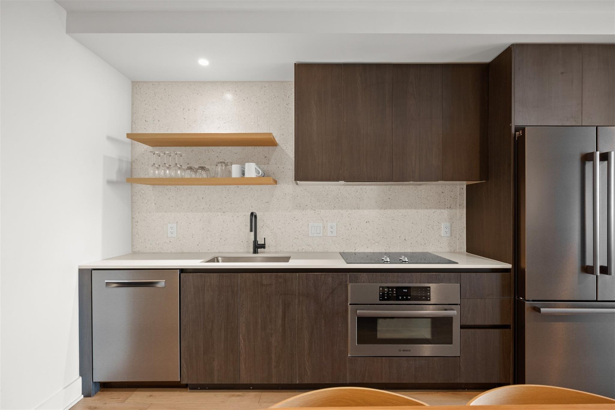 48 East Ave # 2807