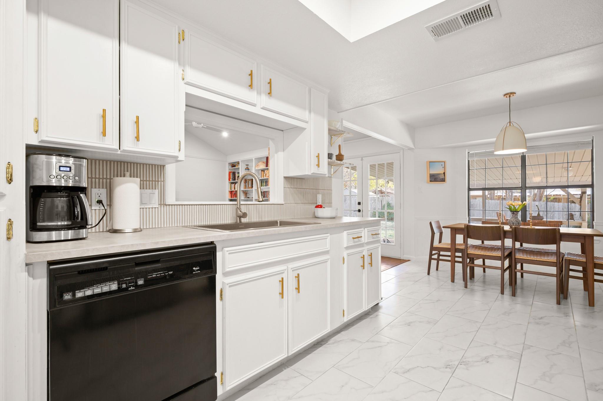 12101 Carmel Park LN