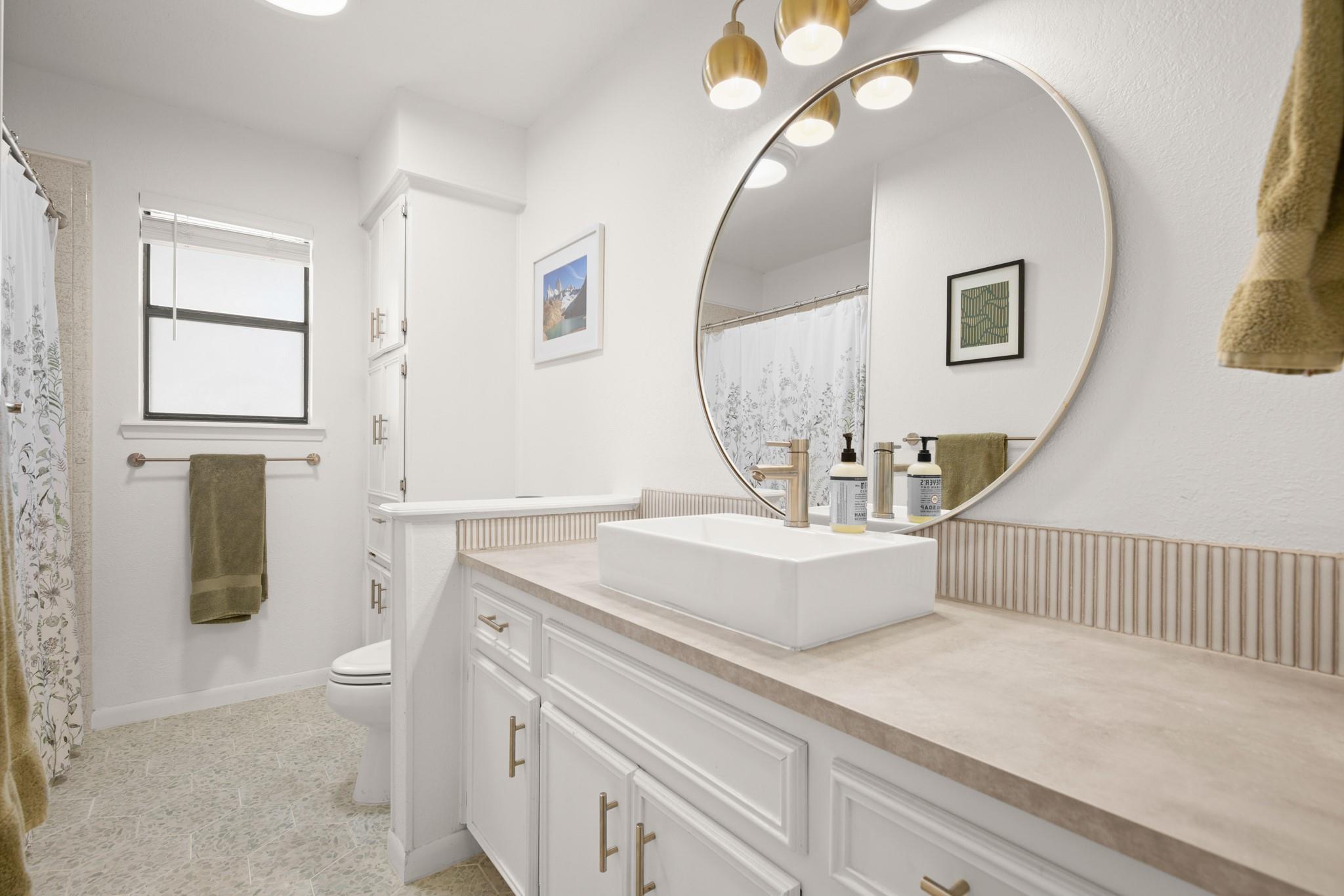 12101 Carmel Park LN