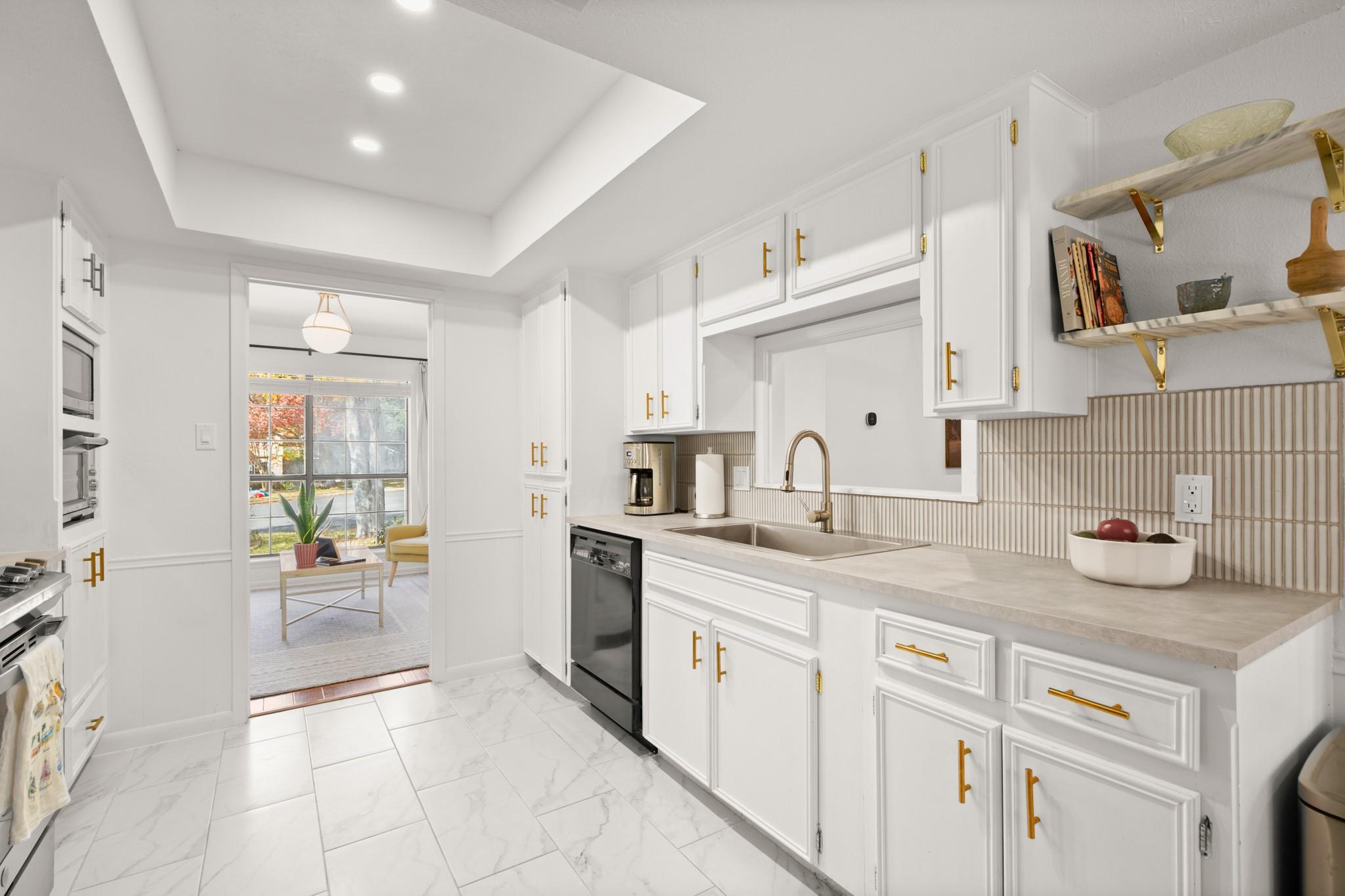 12101 Carmel Park LN