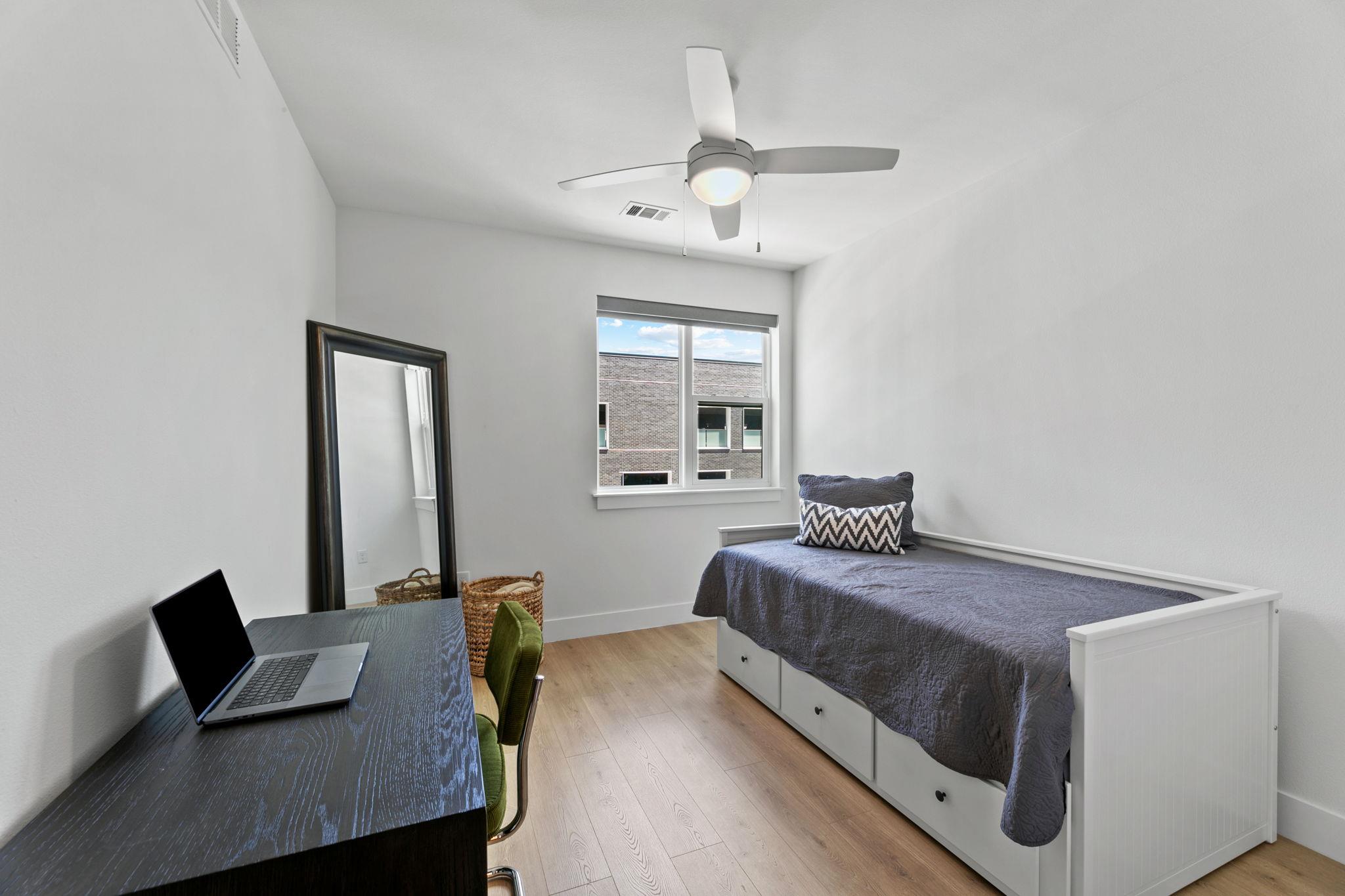 1701 Simond Ave # 407