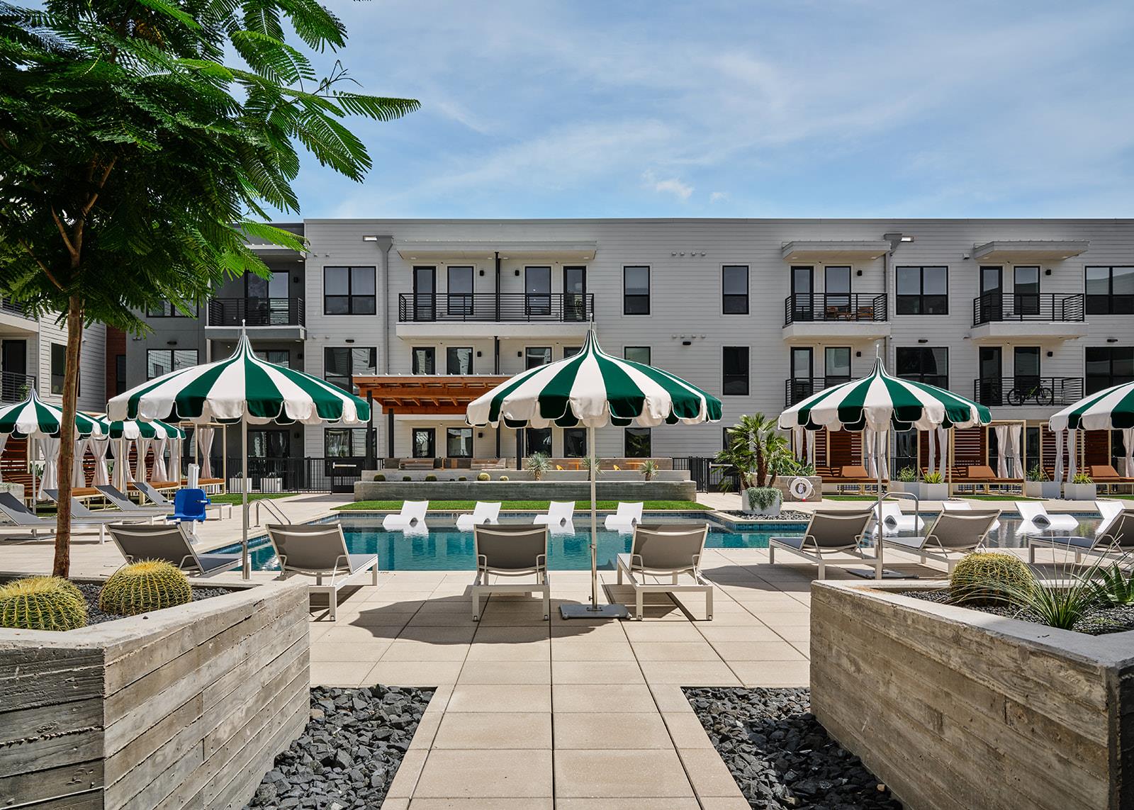 1701 Simond Ave # 407