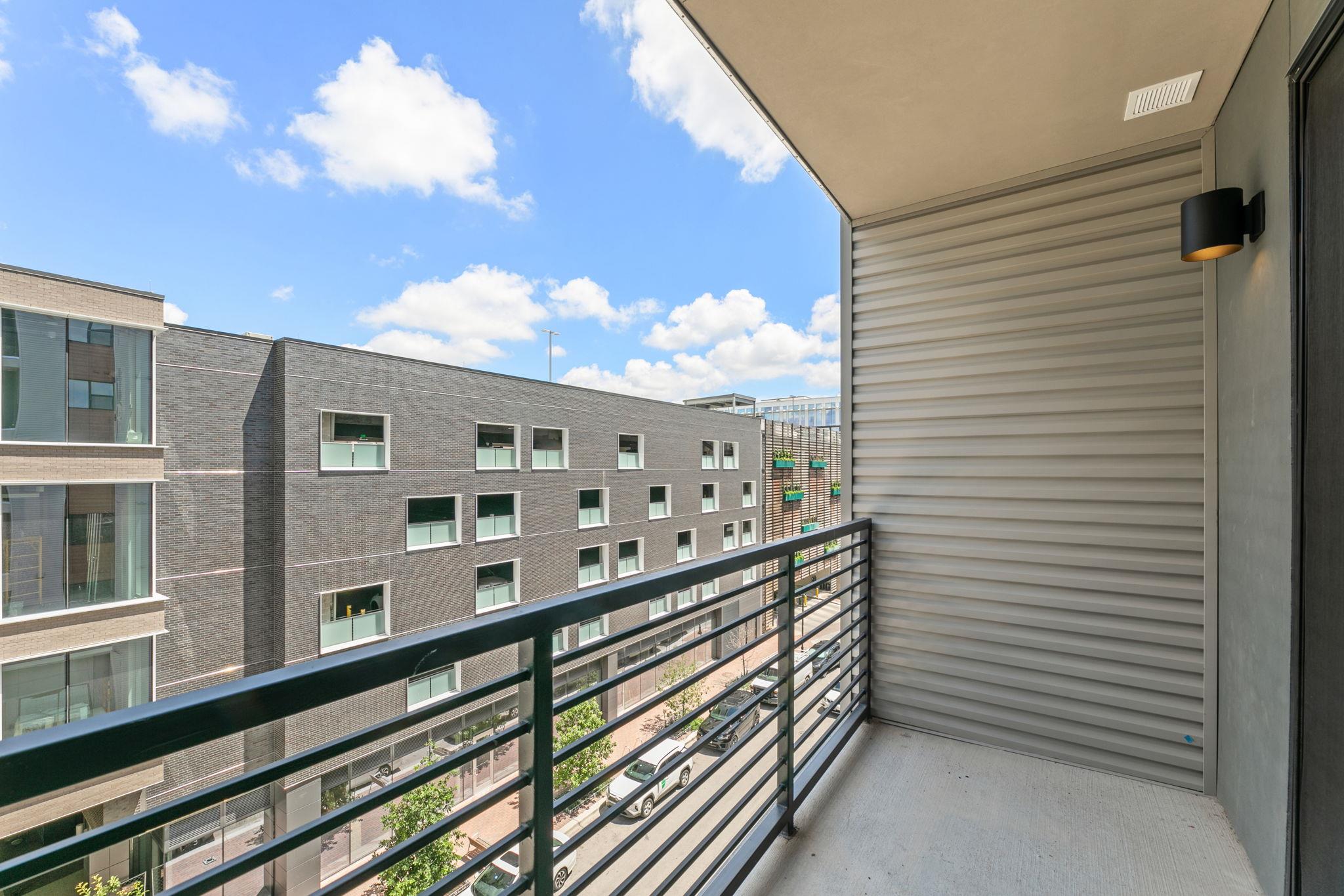 1701 Simond Ave # 407