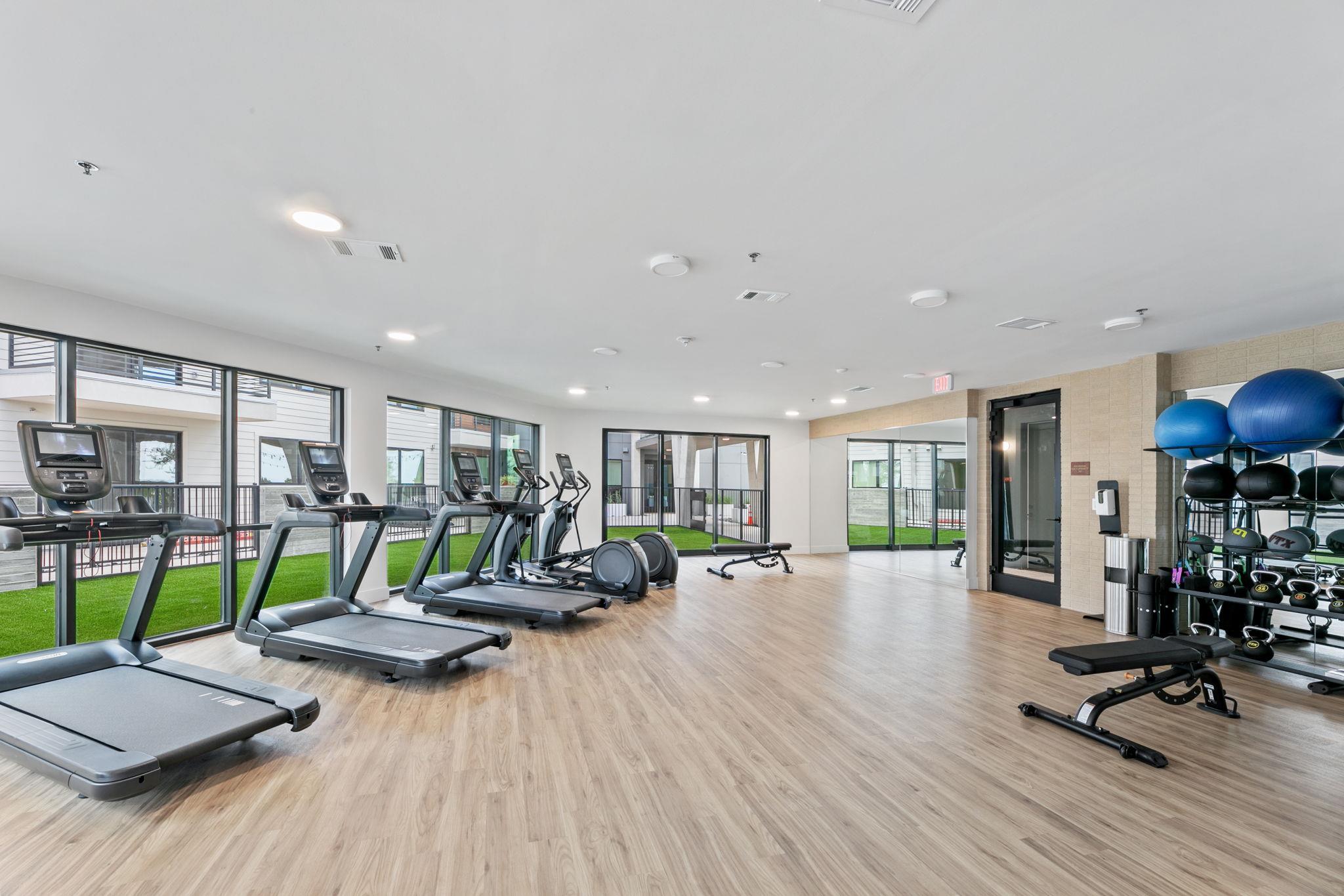 1701 Simond Ave # 407