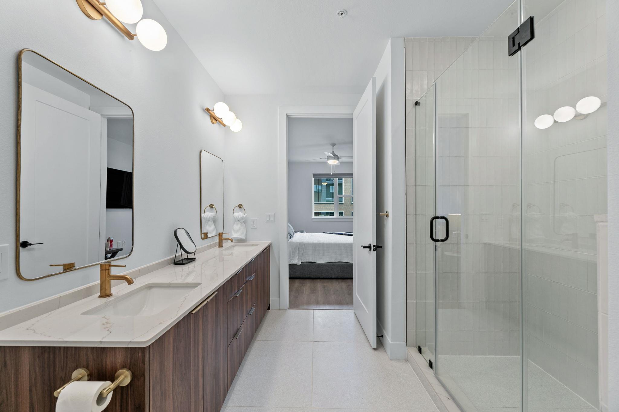1701 Simond Ave # 407