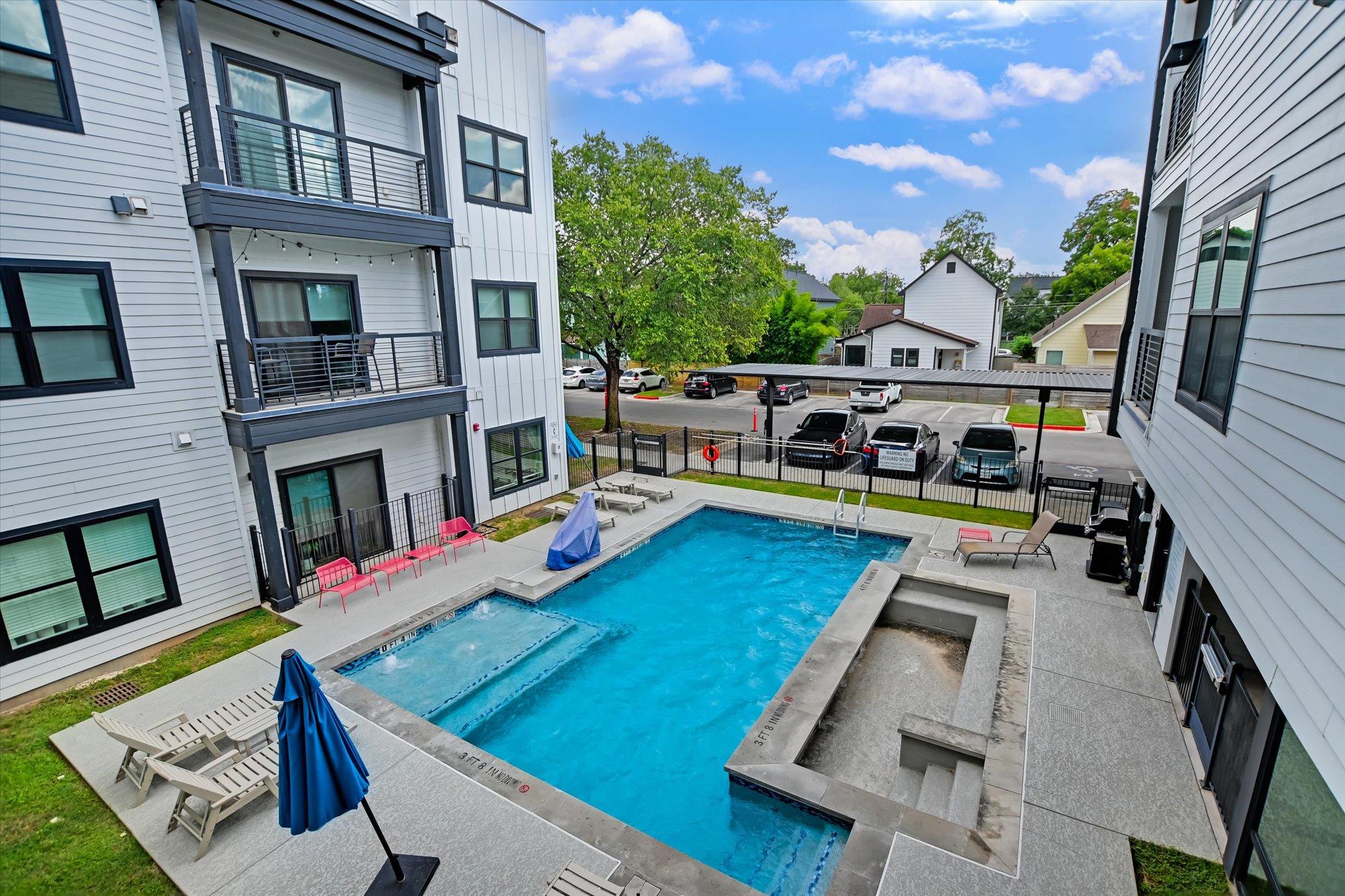 3101 Govalle Ave # 207