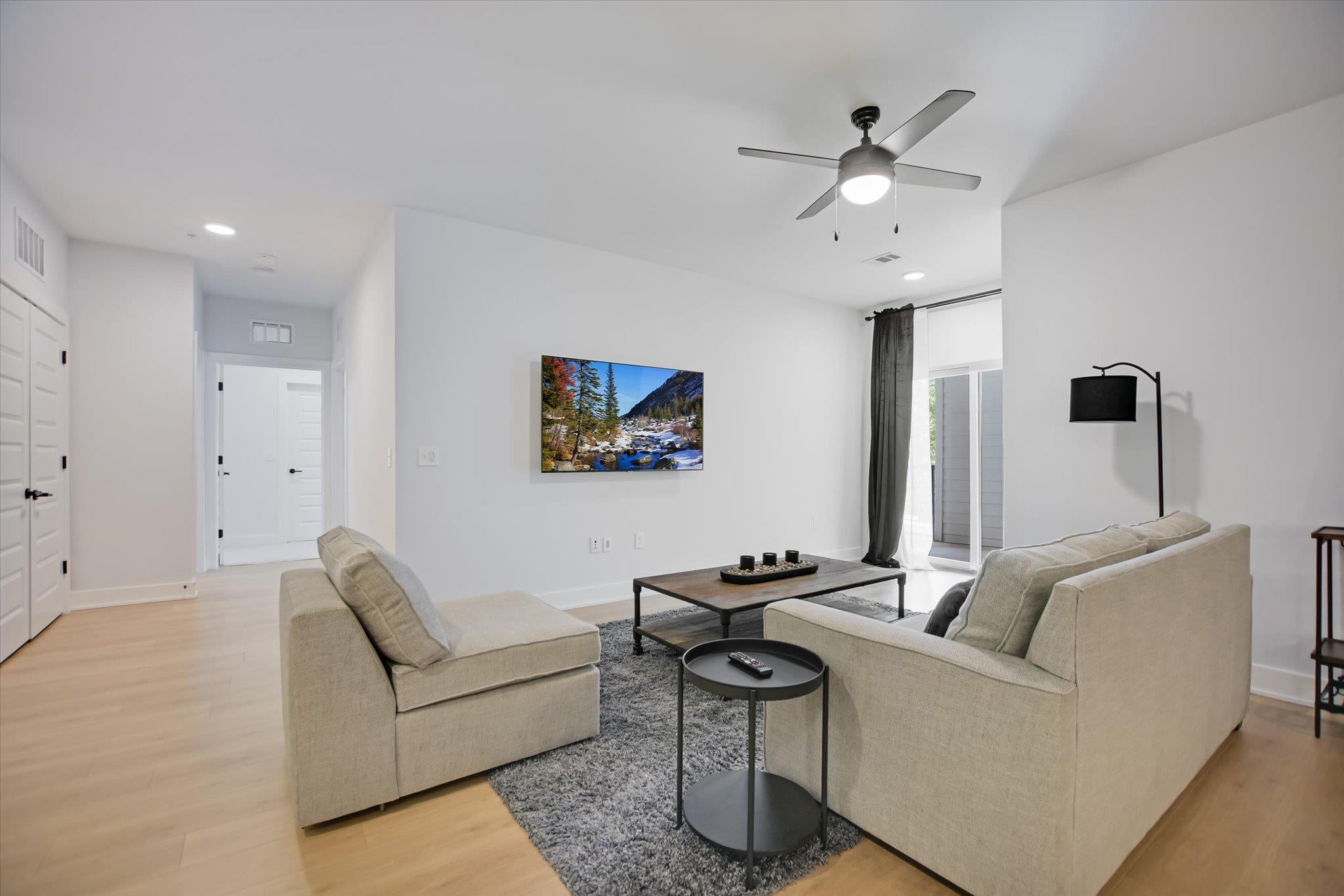 3101 Govalle Ave # 207