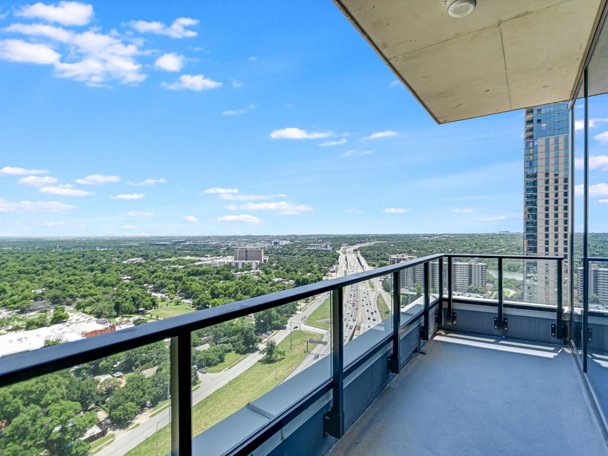 84 East Ave # 2506
