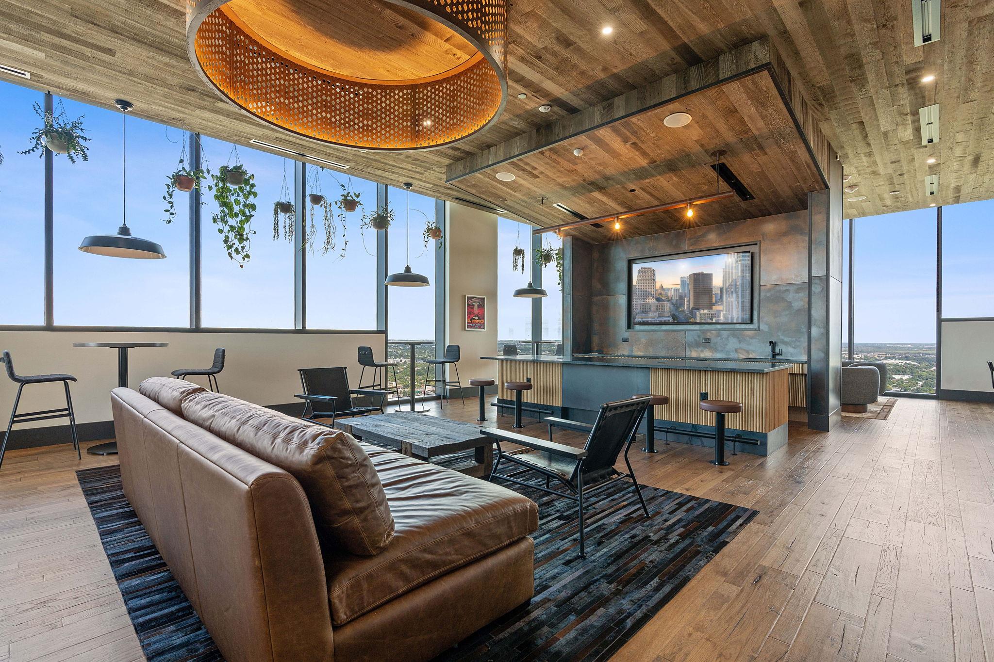 84 East Ave # 2506